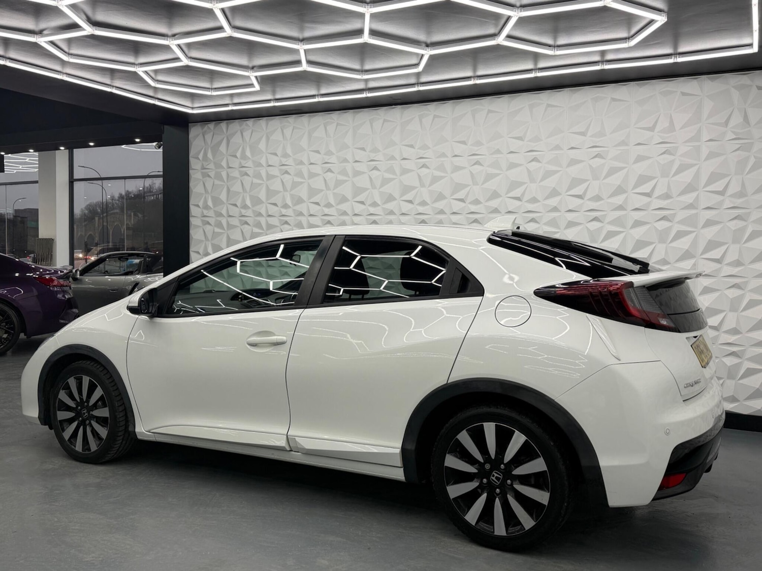 Used Honda Civic 2015 for sale - 77612798: Photo 9