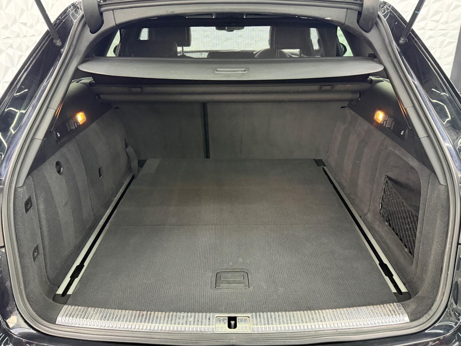 Used Audi A6 Avant for sale - 77633196: Photo 14