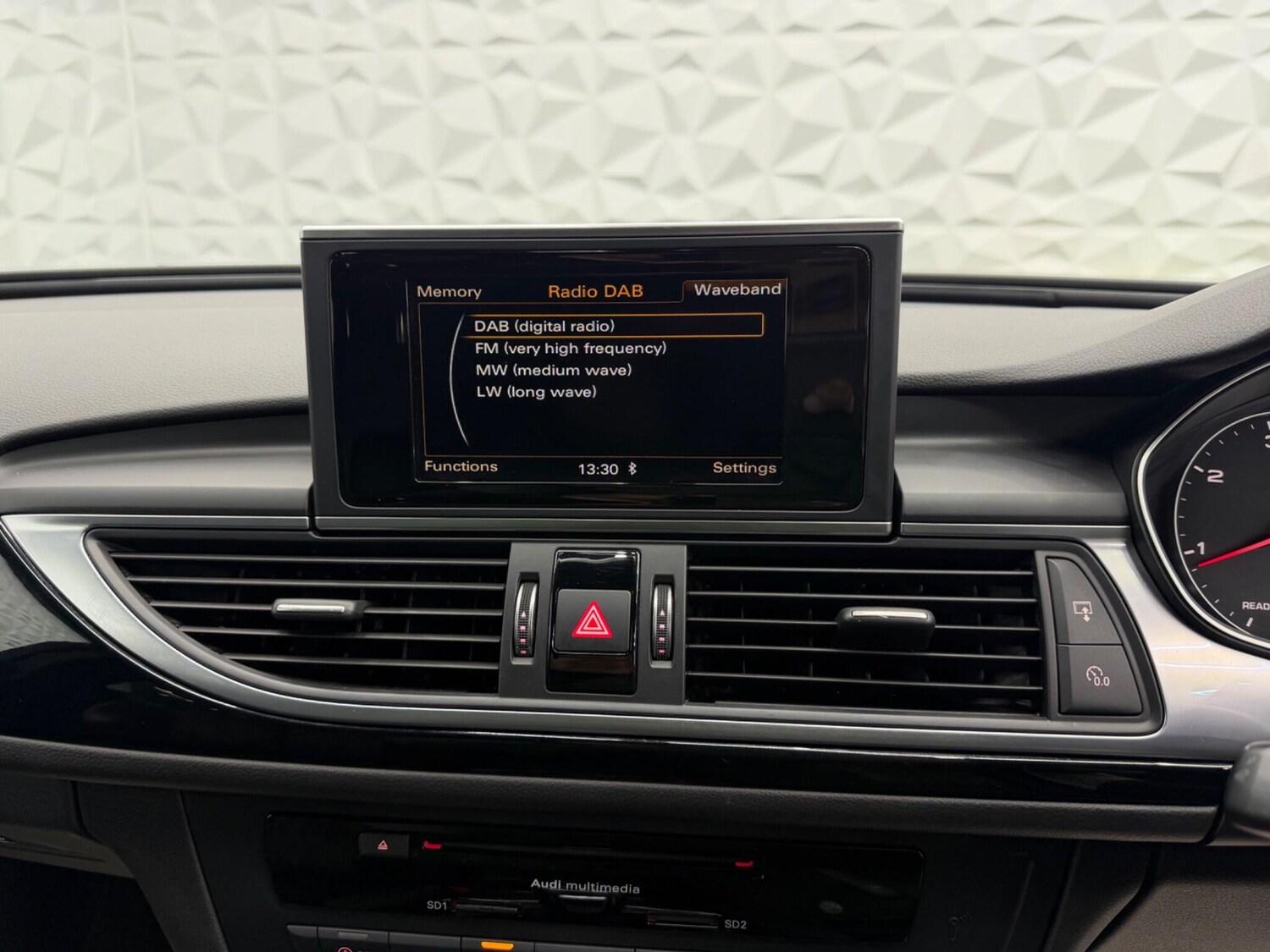 Used Audi A6 Avant for sale - 77633196: Photo 25