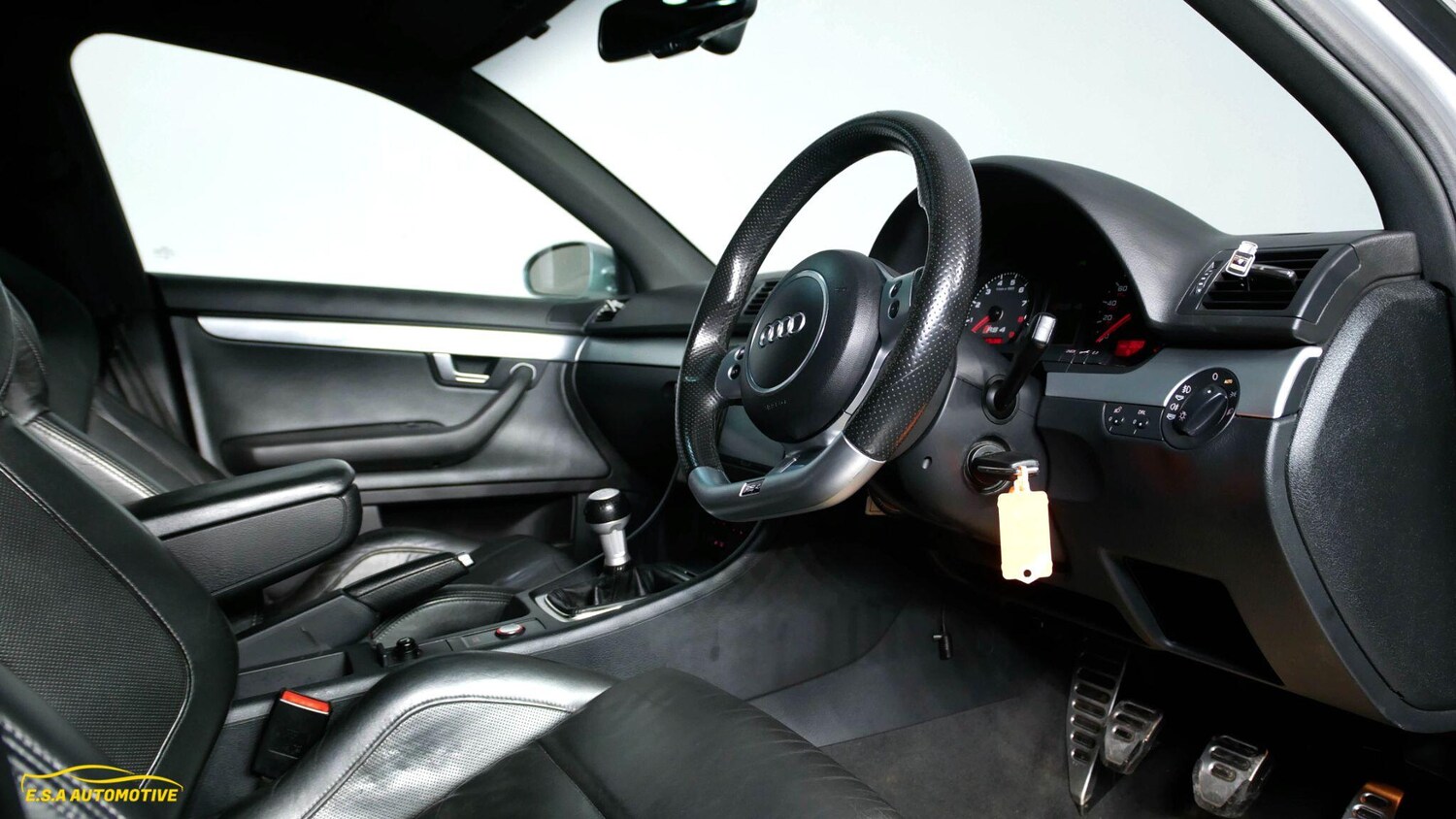 Used Audi RS4 2007 for sale - 77613835: Photo 10