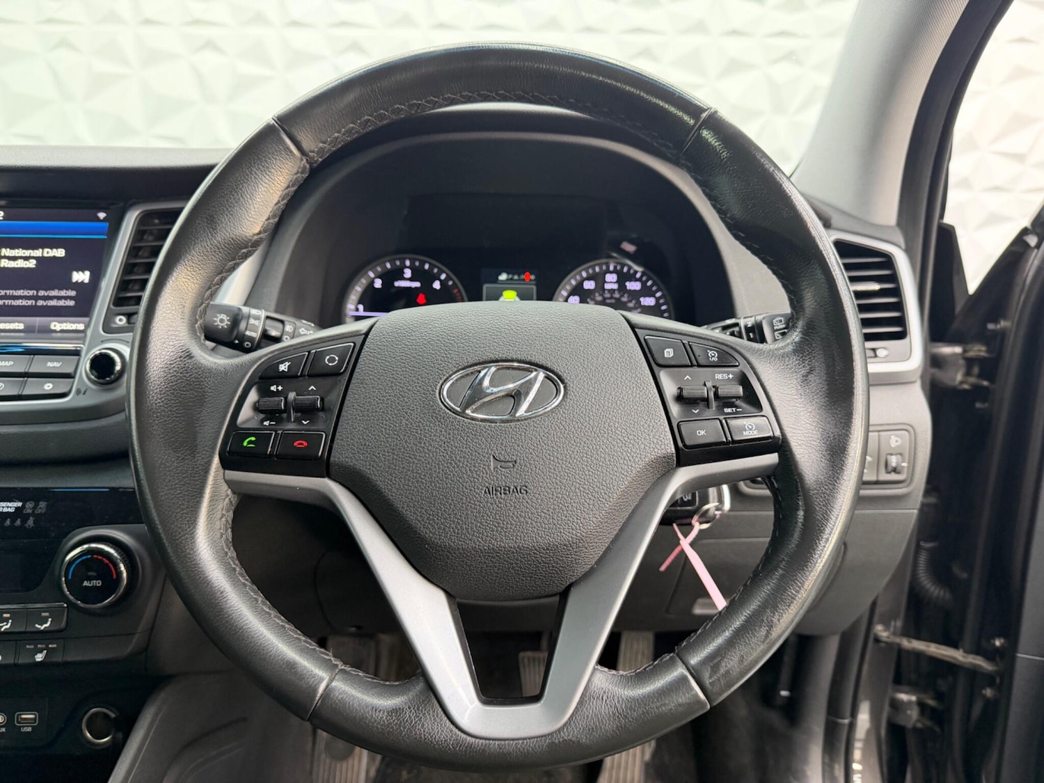 Used Hyundai TUCSON for sale - 78205387: Photo 14