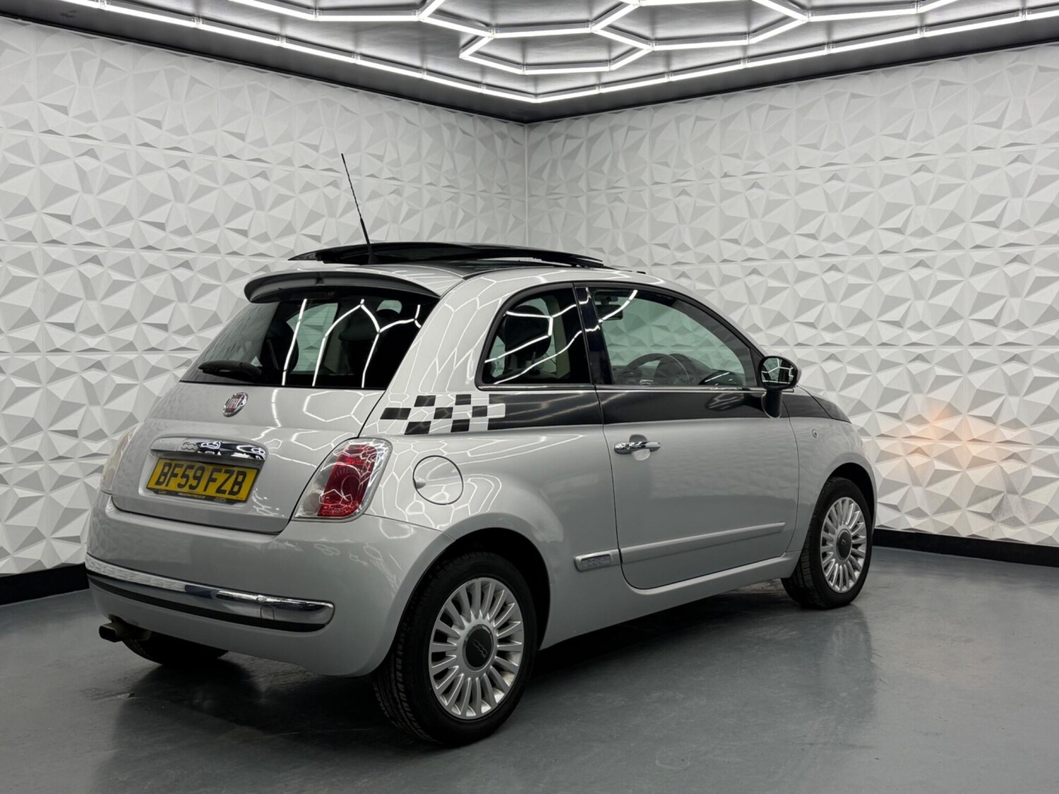 Used Fiat 500 2009 for sale - 77613824: Photo 10