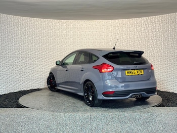 Used Ford Focus 2015 for sale - 78797076: Photo