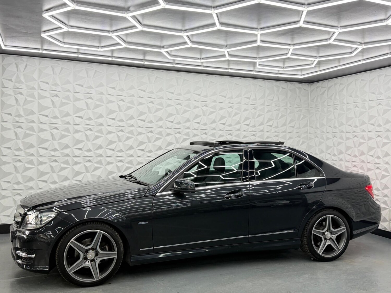 Used Mercedes-Benz C Class for sale - 78020364: Photo 6