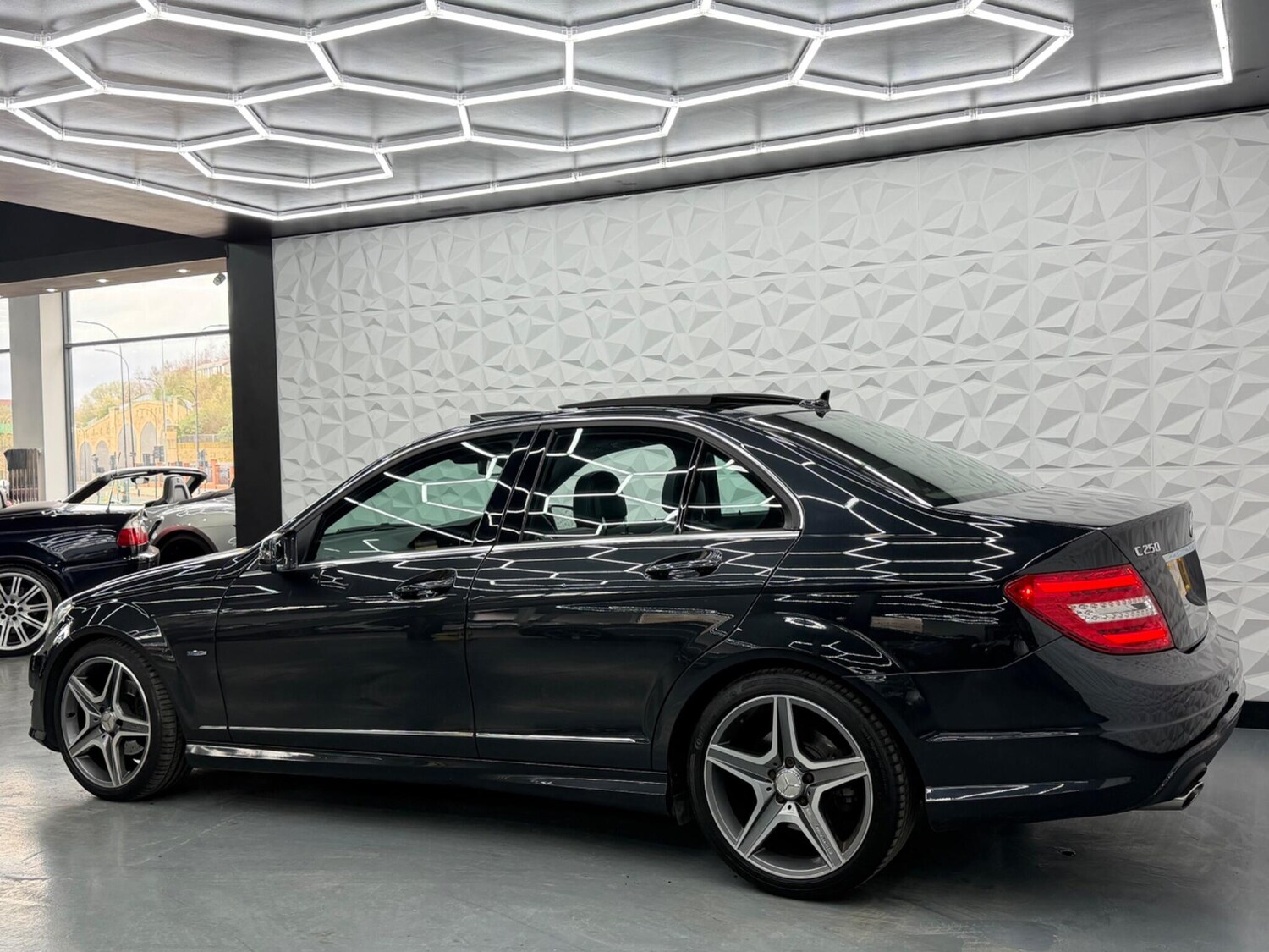 Used Mercedes-Benz C Class for sale - 78020364: Photo 7