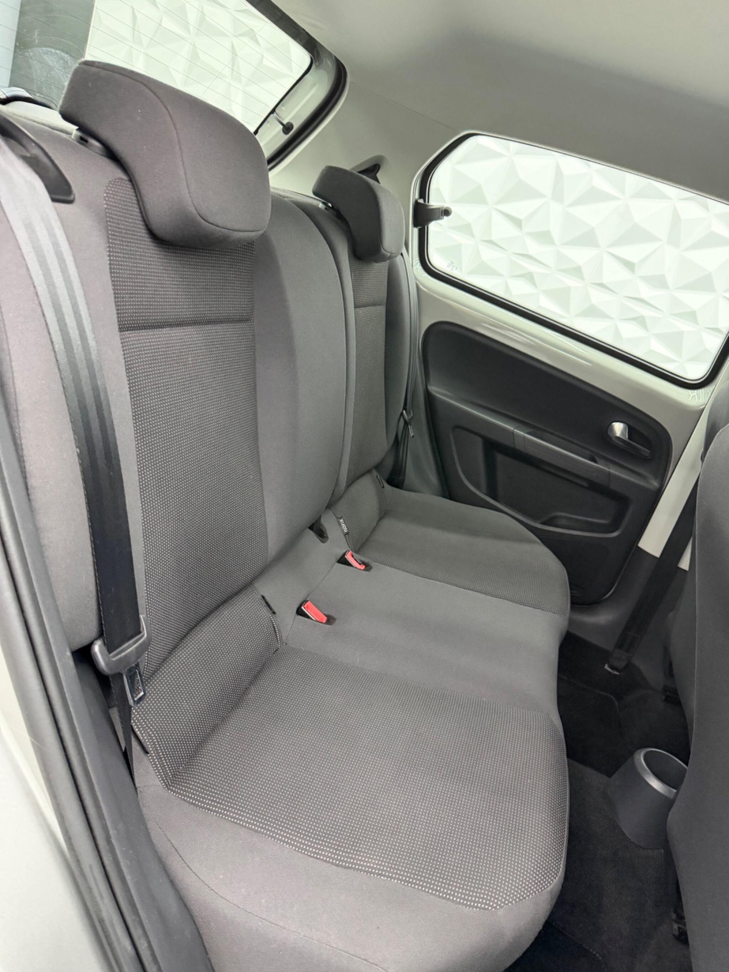 Used Volkswagen up! 2013 for sale - 77613813: Photo 16