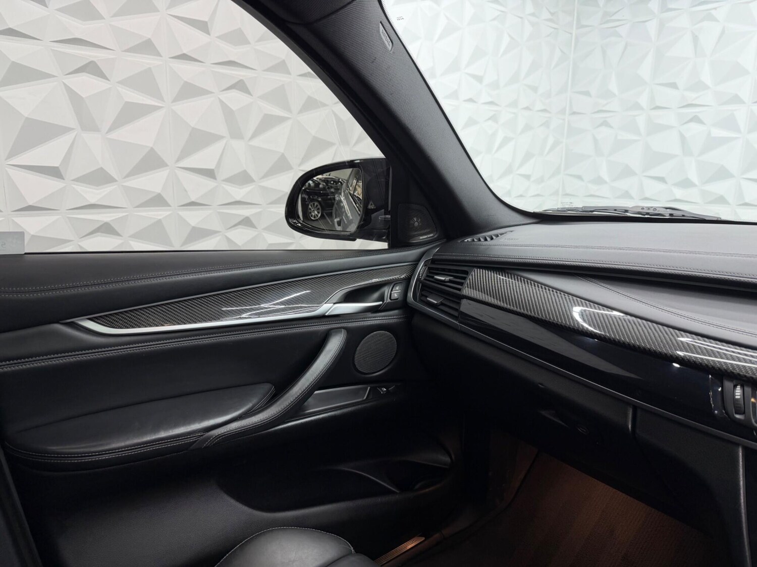 Used BMW x6 M 2017 for sale - 78018874: Photo 14