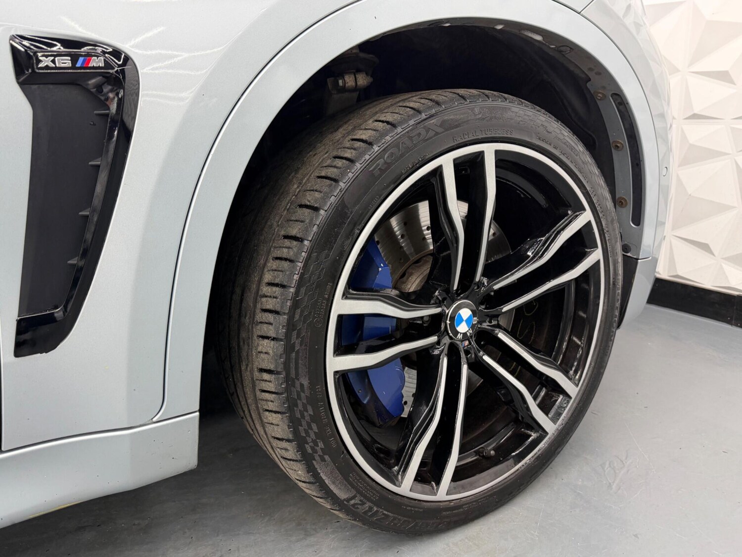 Used BMW x6 M 2017 for sale - 78018874: Photo 24