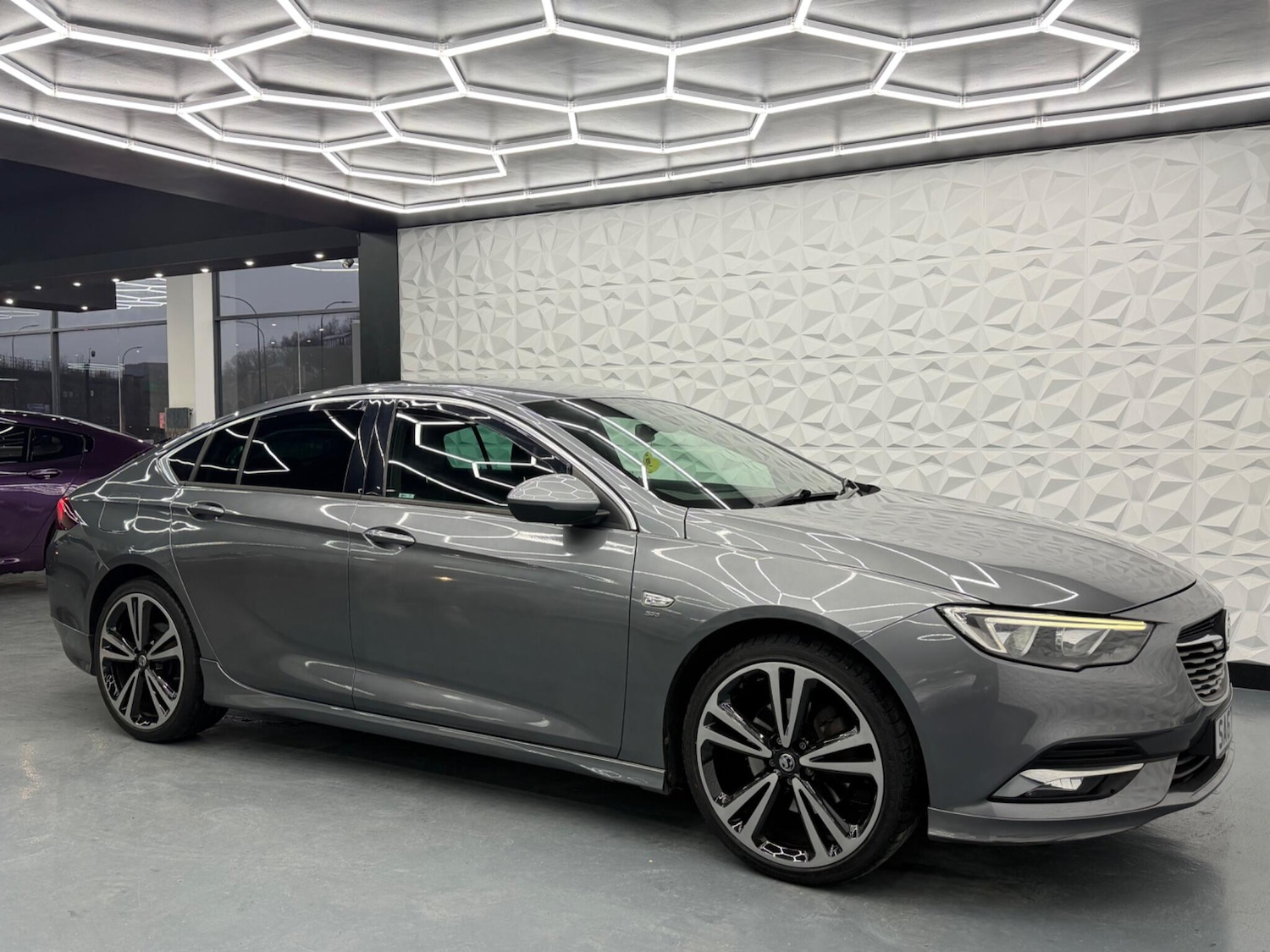 Used Vauxhall Insignia 2017 for sale - 77613814: Photo 10