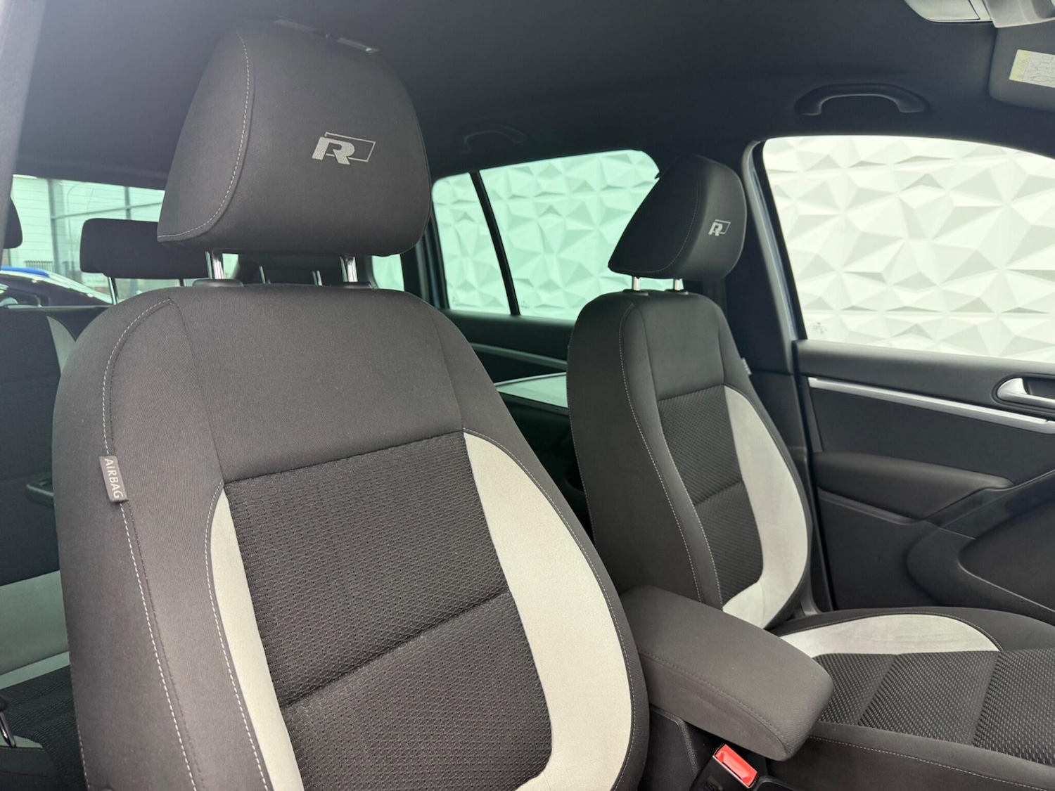 Used Volkswagen Tiguan for sale - 78135990: Photo 19