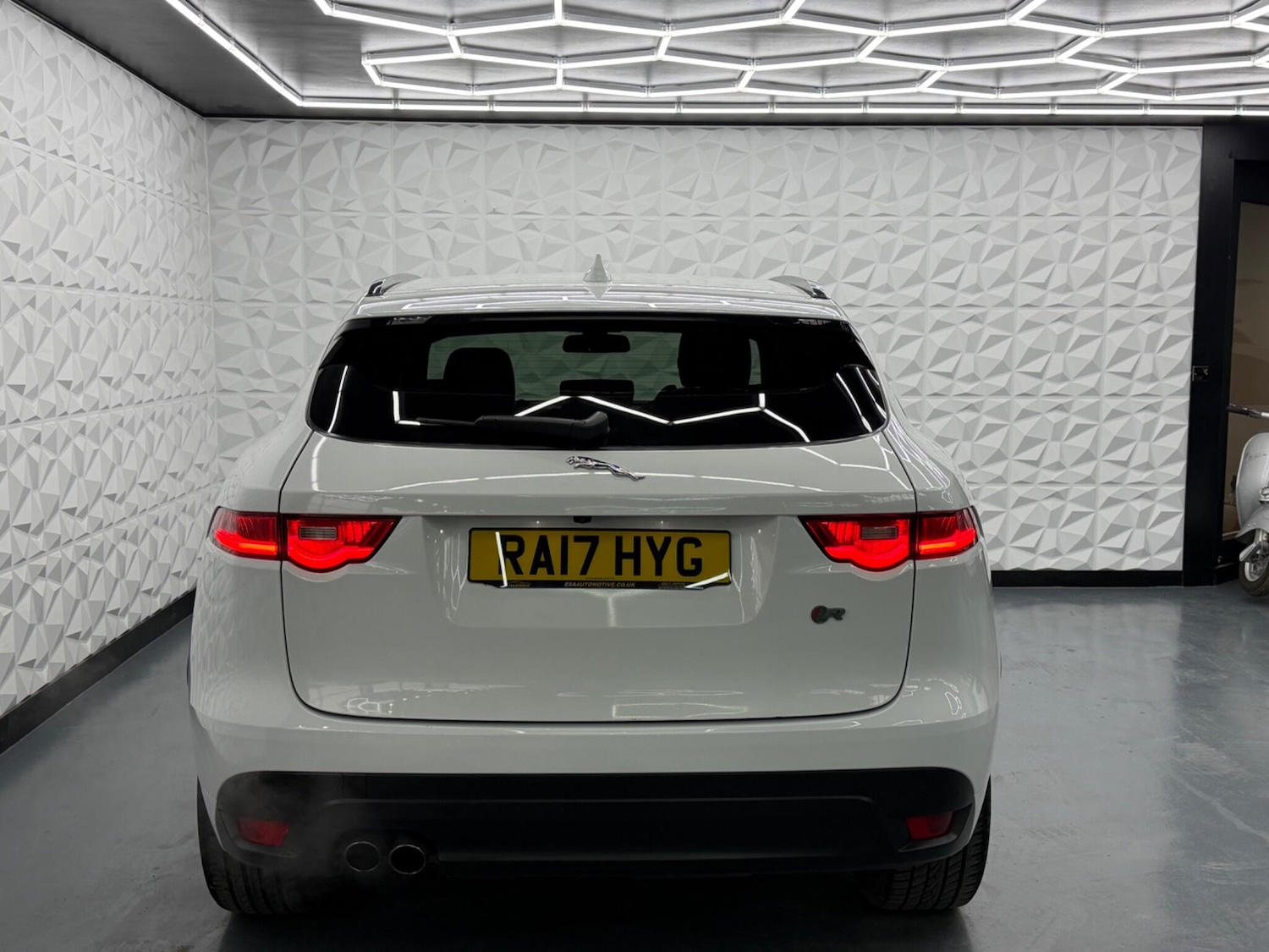 Used Jaguar F-Pace for sale - 77853732: Photo 10