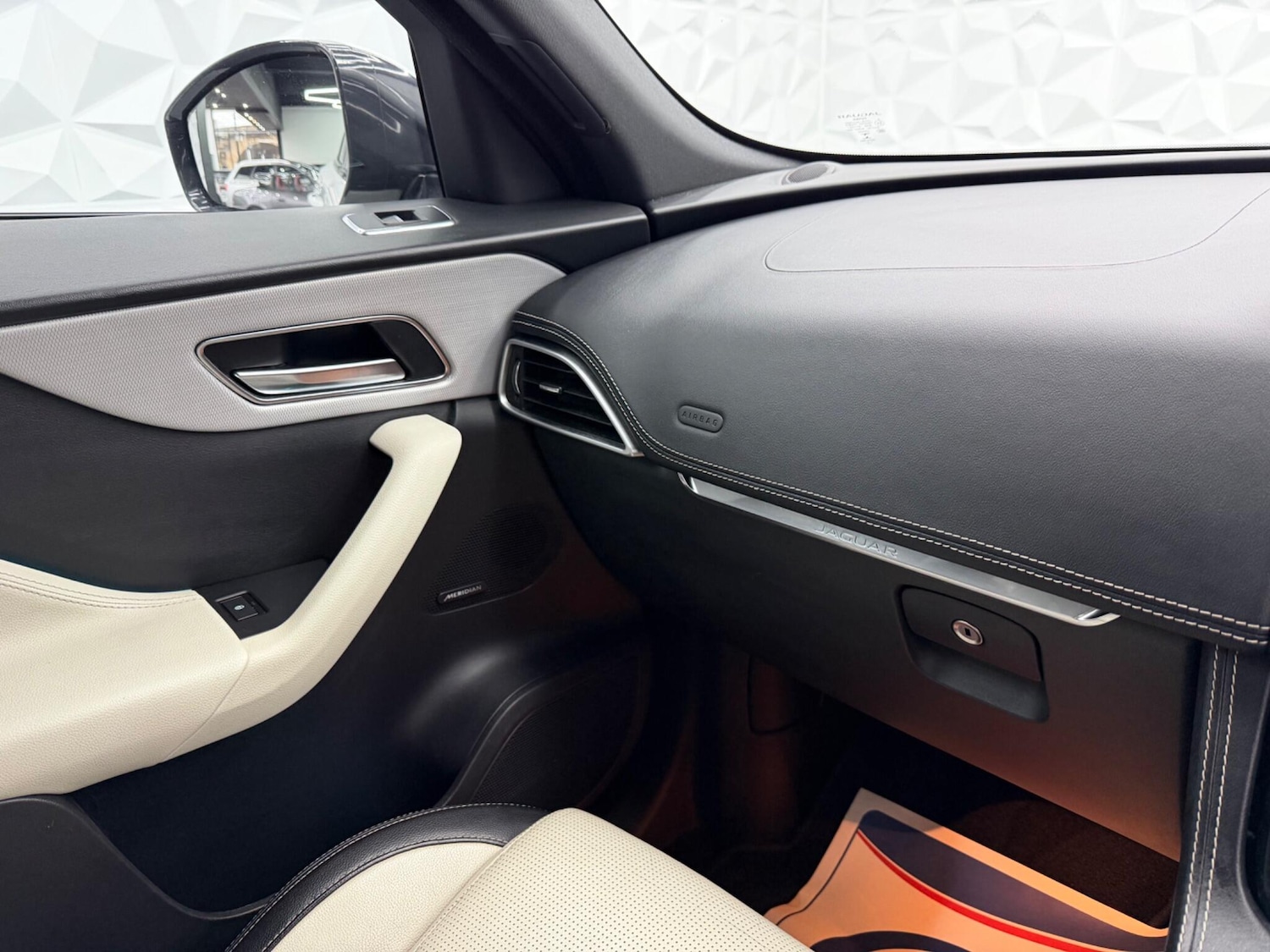 Used Jaguar F-Pace for sale - 77853732: Photo 26