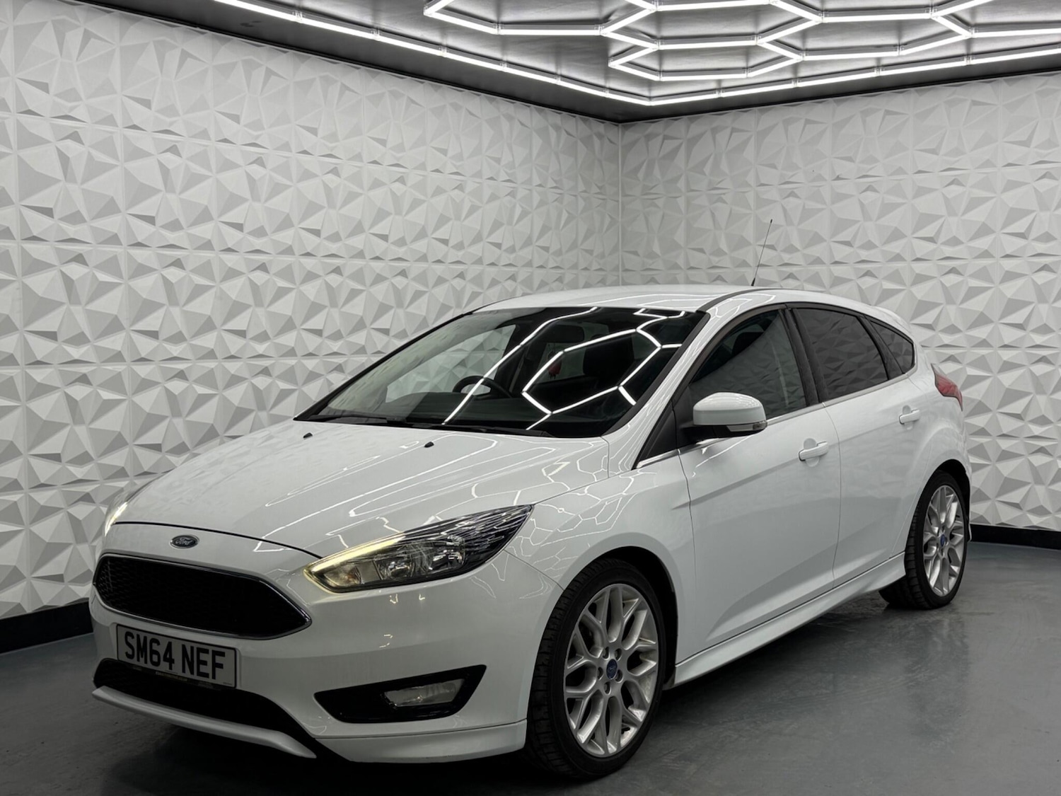 Used Ford Focus 2015 for sale - 77613837: Photo 5