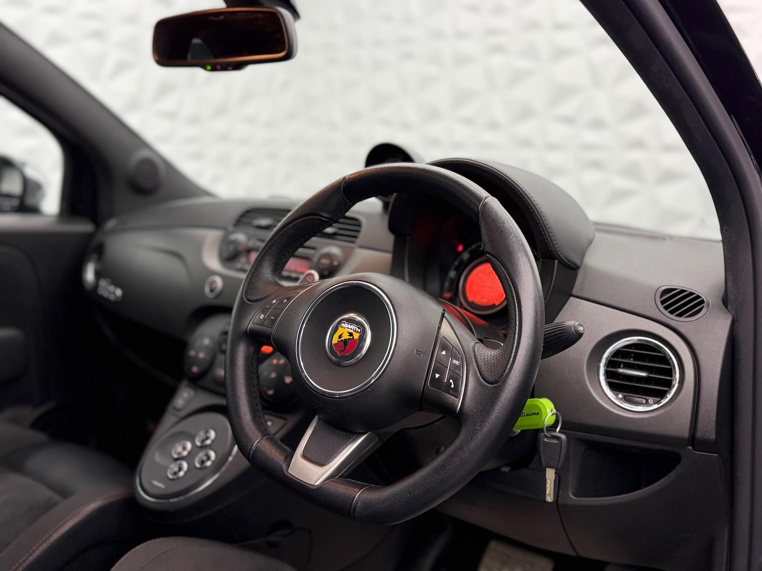 Used Abarth 595 for sale - 77613831: Photo 19