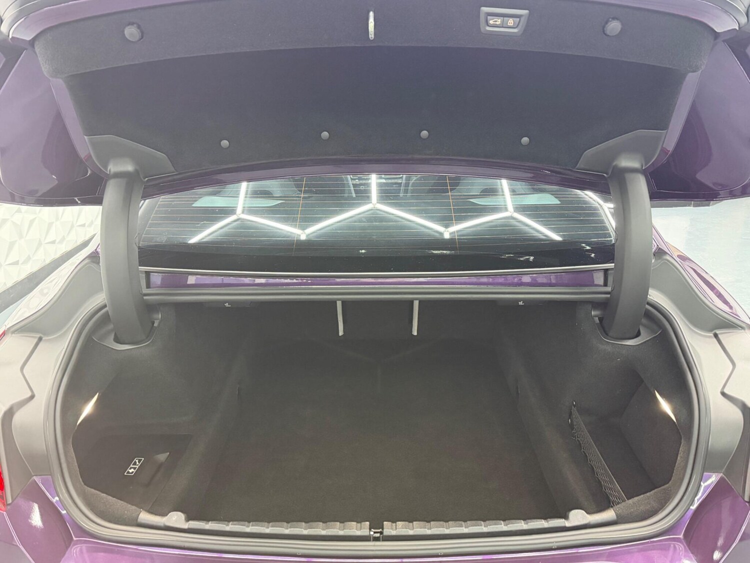 Used BMW M8 2020 for sale - 77613843: Photo 15