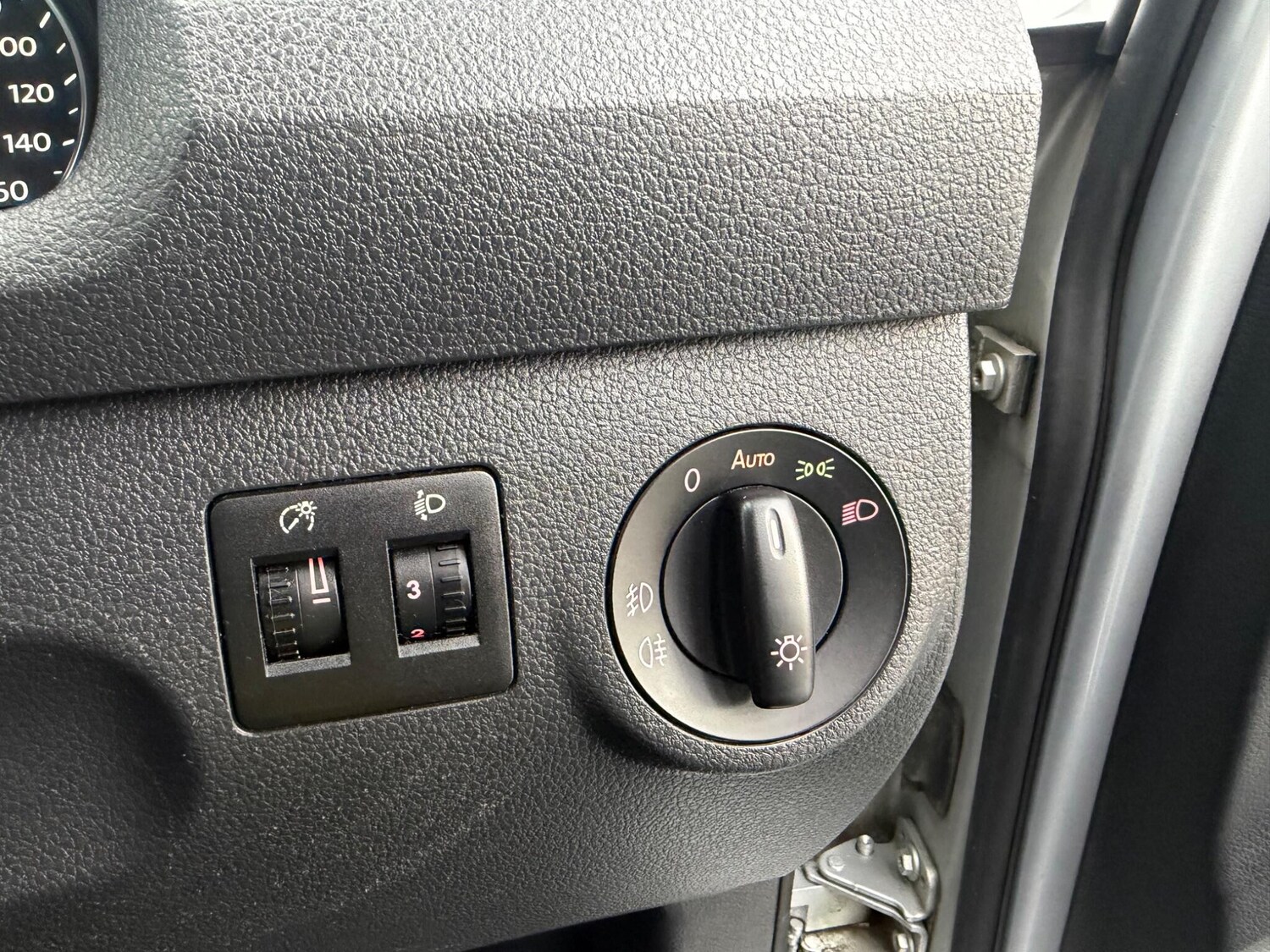 Used Volkswagen Caddy Maxi Life 2016 for sale - 77784048: Photo 20