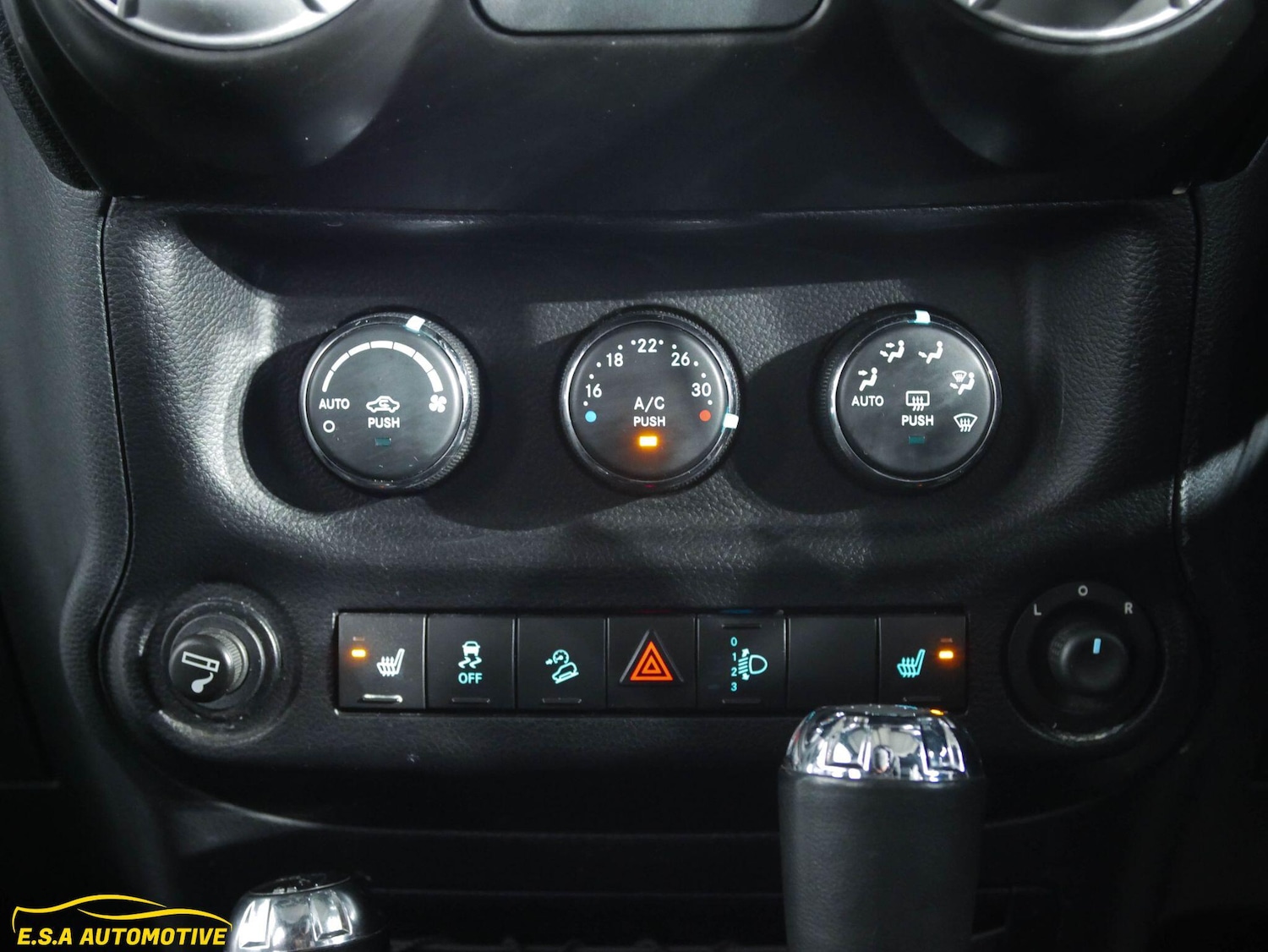 Used Jeep Wrangler 2011 for sale - 77612678: Photo 22