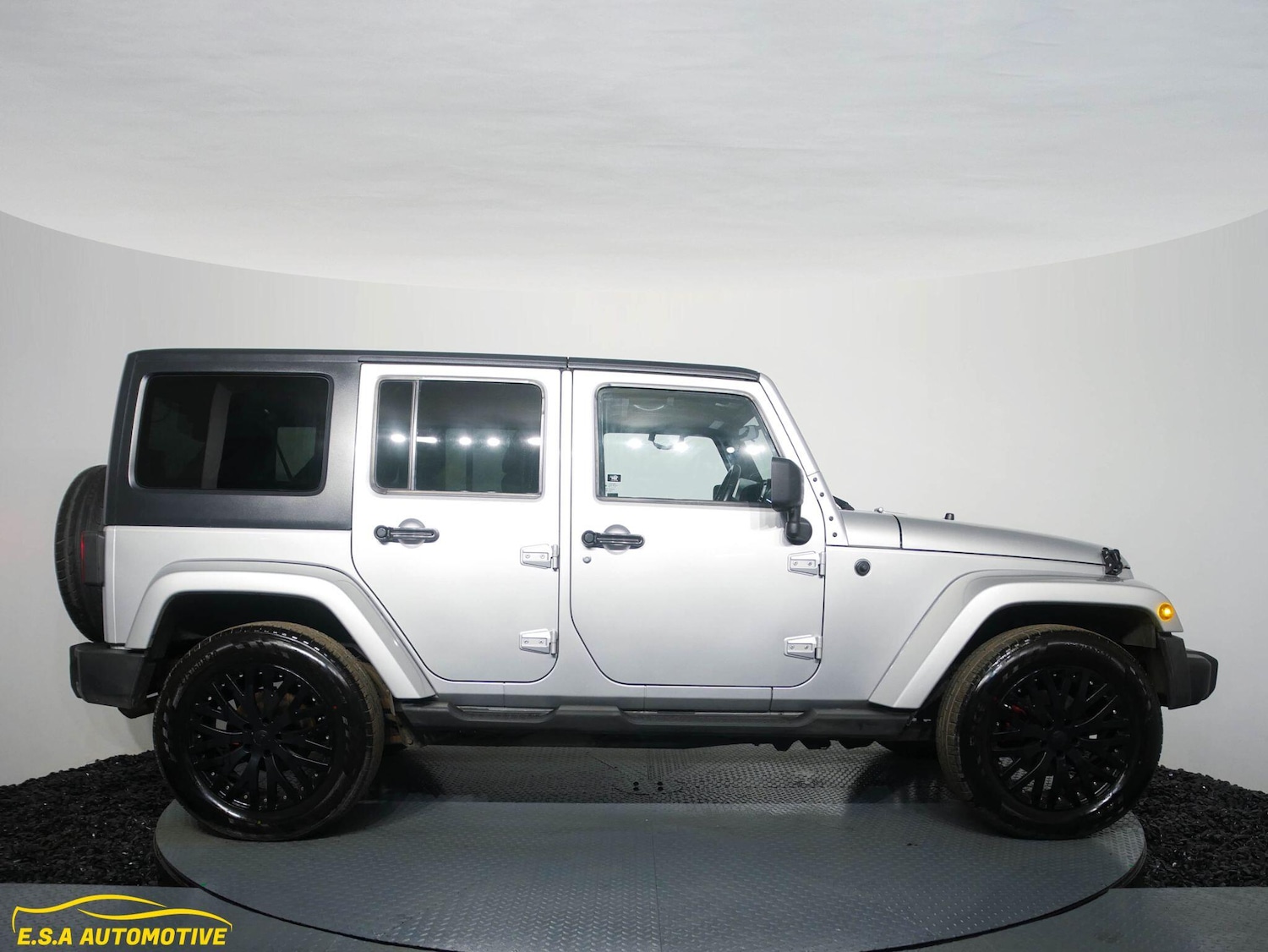 Used Jeep Wrangler 2011 for sale - 77612678: Photo 5