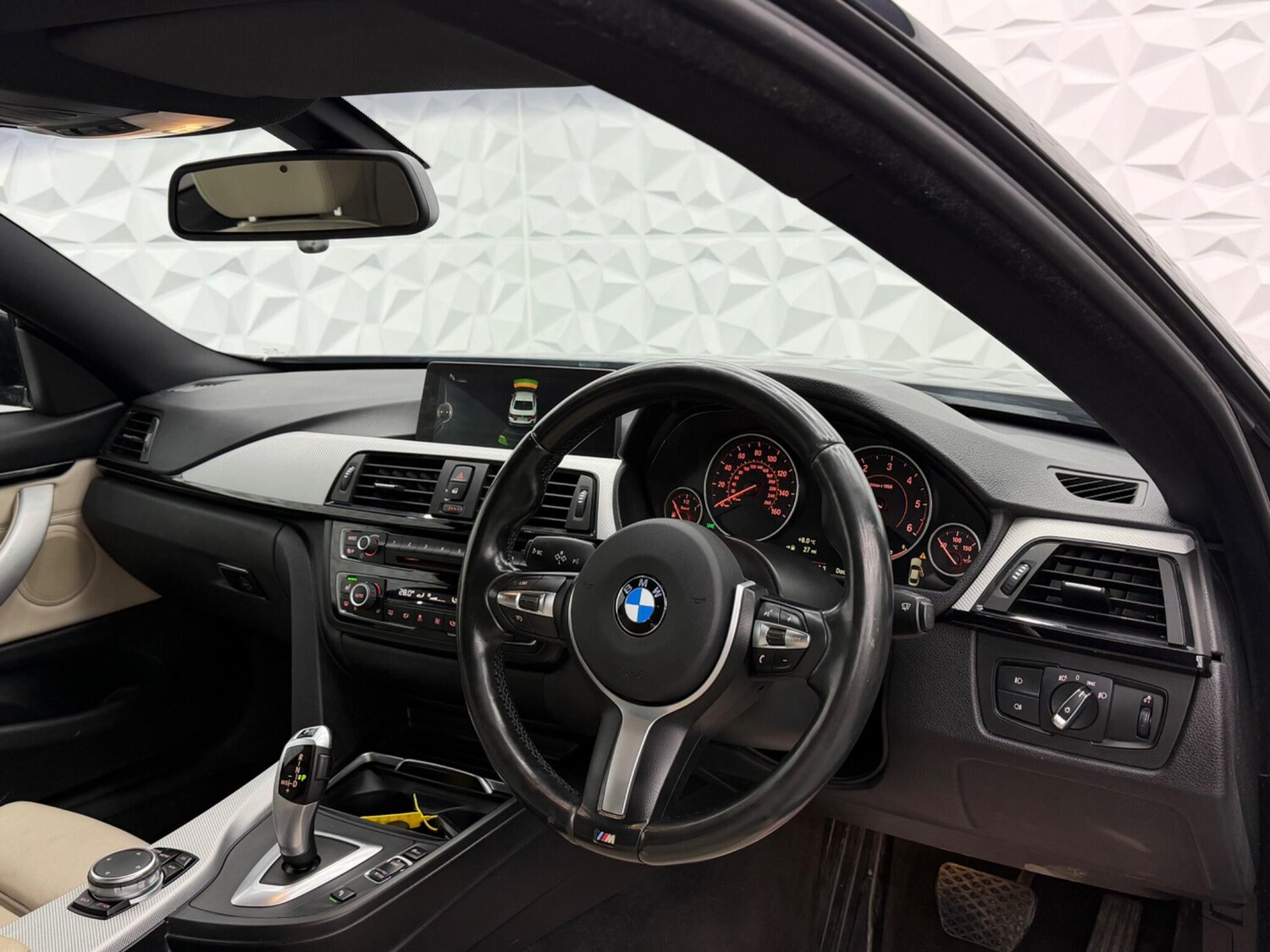 Used BMW 4 Series 2016 for sale - 77613845: Photo 15