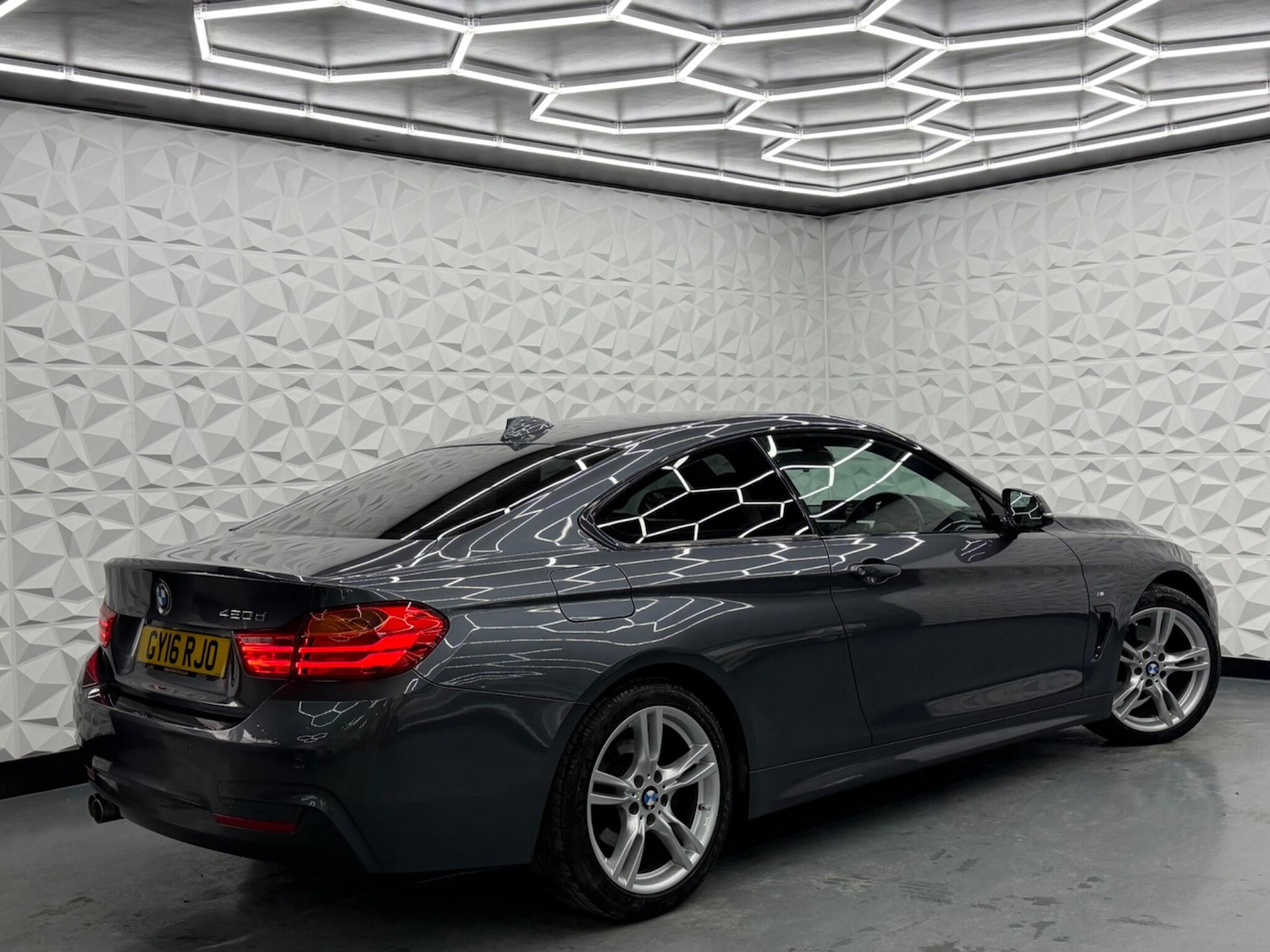 Used BMW 4 Series 2016 for sale - 77613845: Photo 3