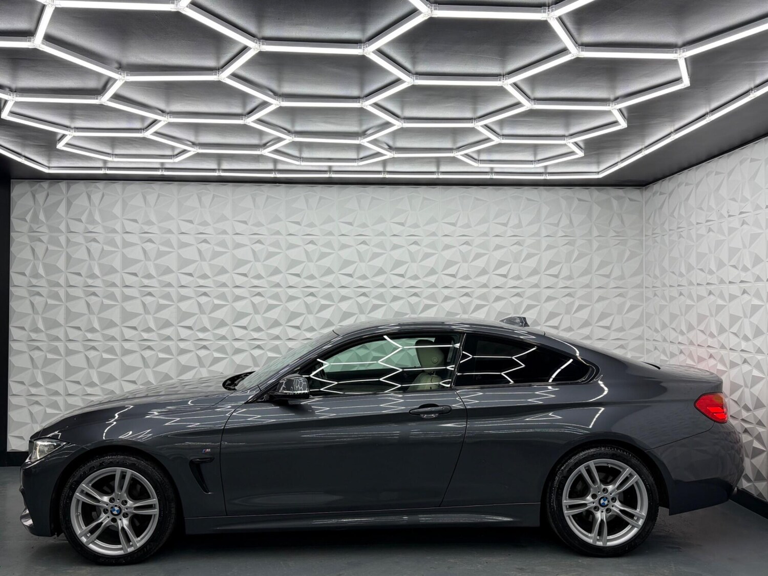 Used BMW 4 Series 2016 for sale - 77613845: Photo 8