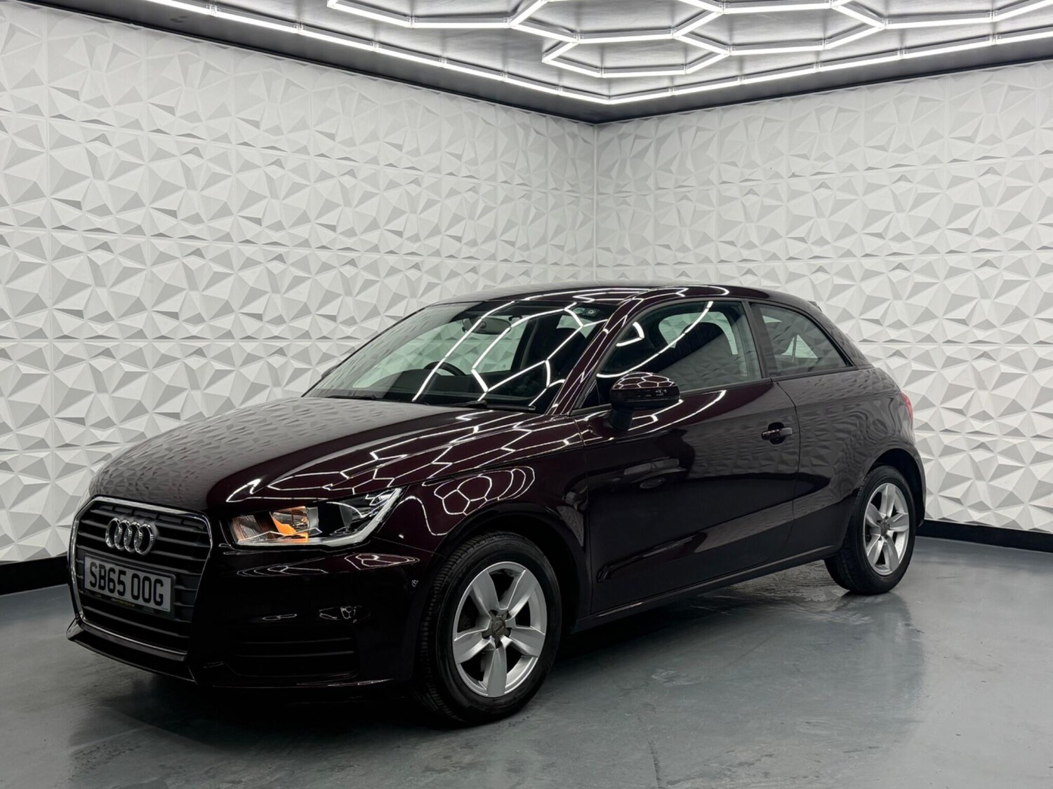 Used Audi A1 2015 for sale - 77613826: Photo 5