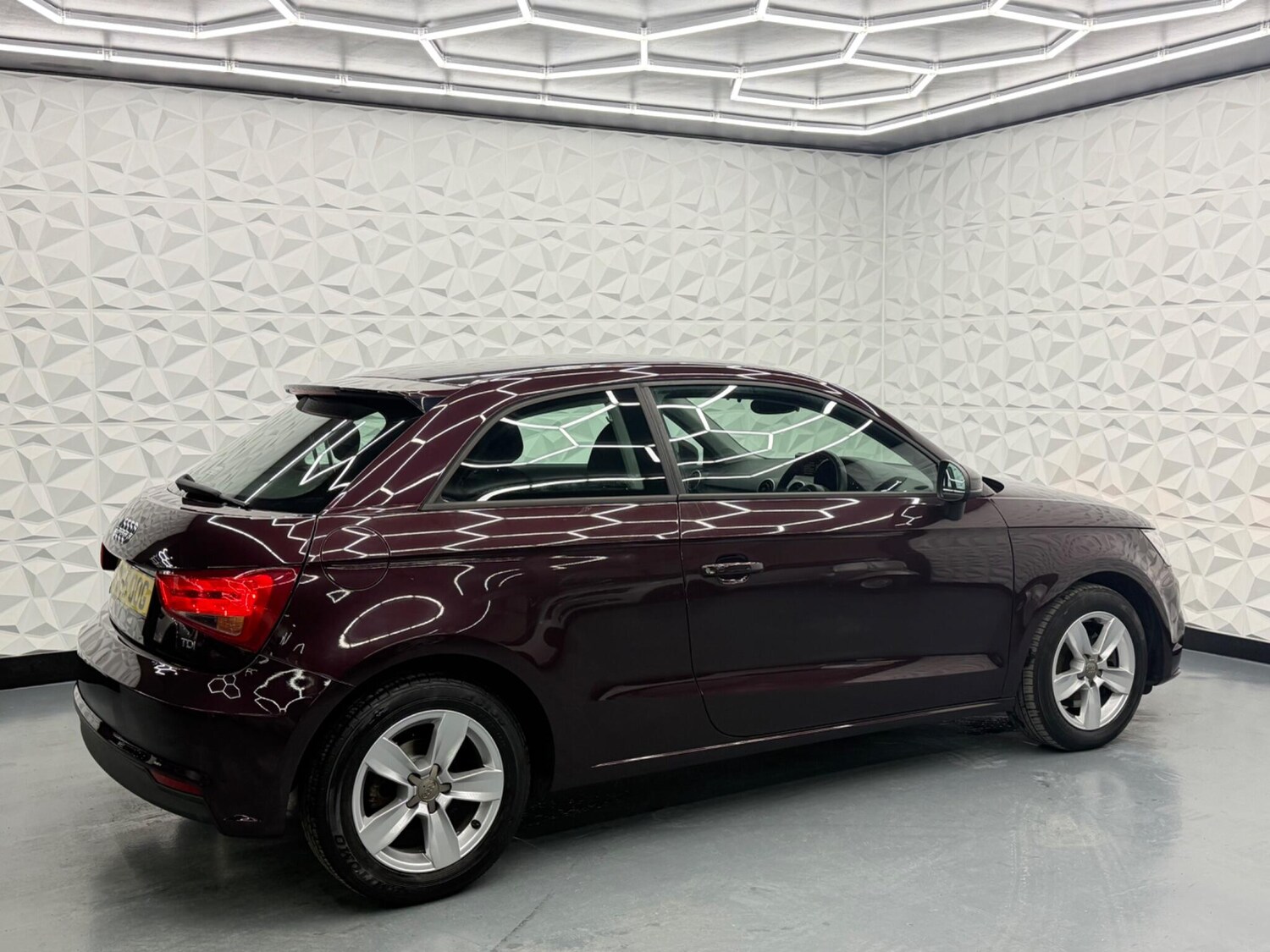 Used Audi A1 2015 for sale - 77613826: Photo 9