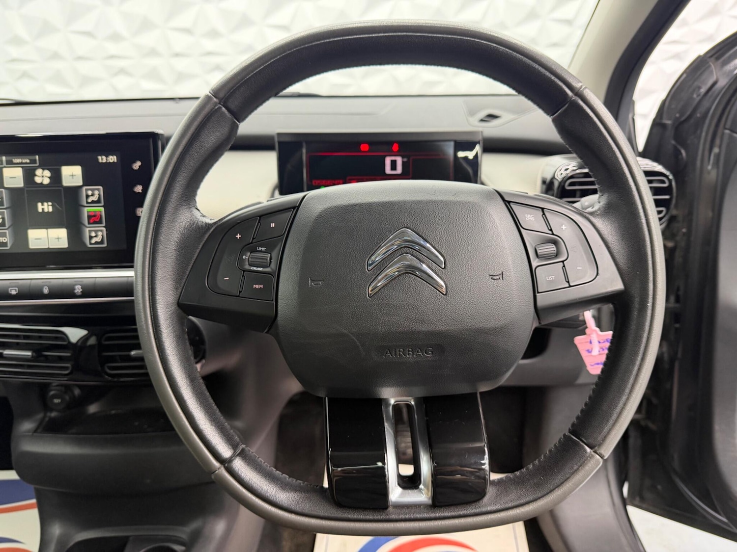 Used Citroen C4 Cactus 2017 for sale - 77613825: Photo 21