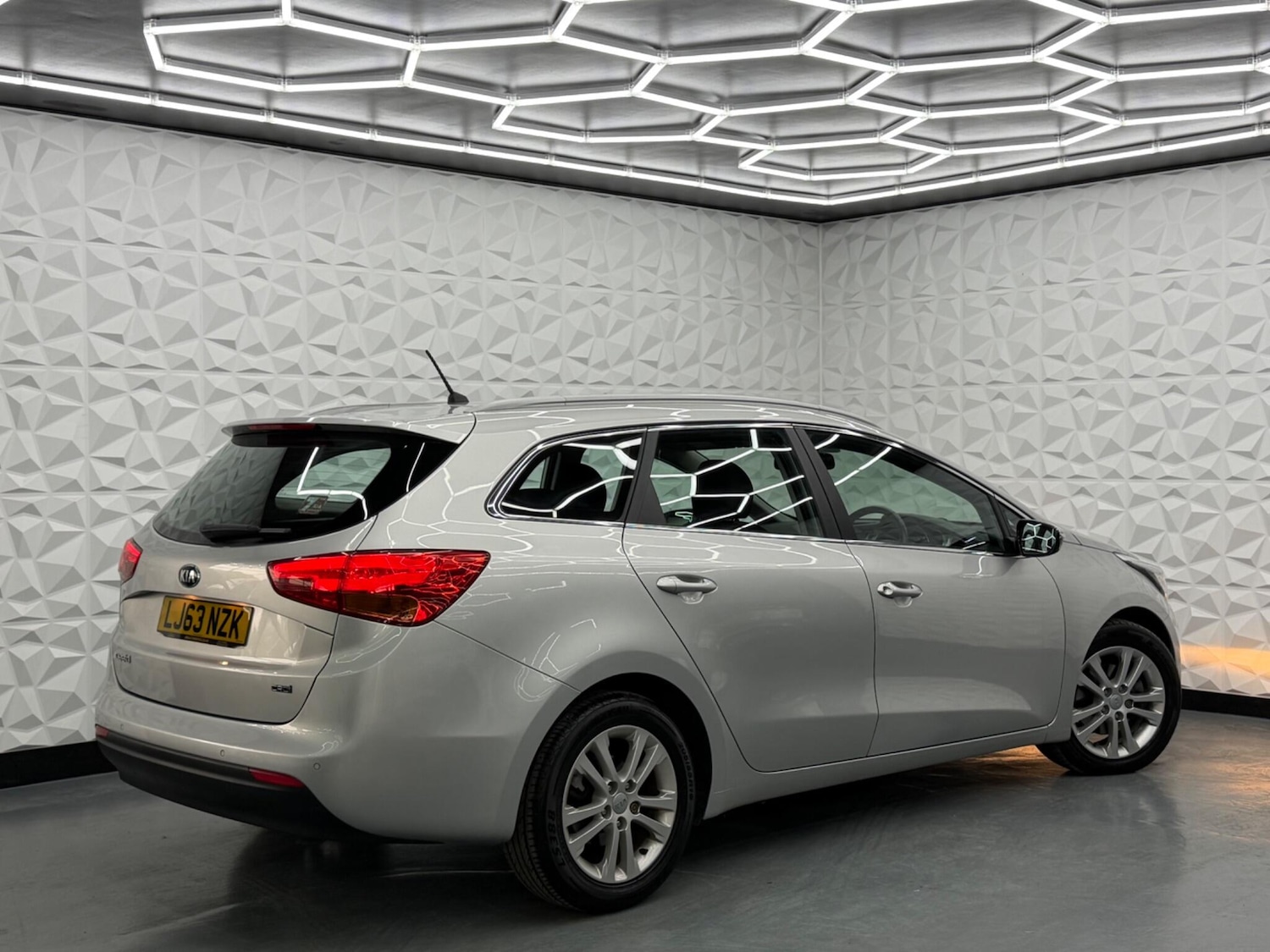 Used Kia Ceed for sale - 78115626: Photo 3