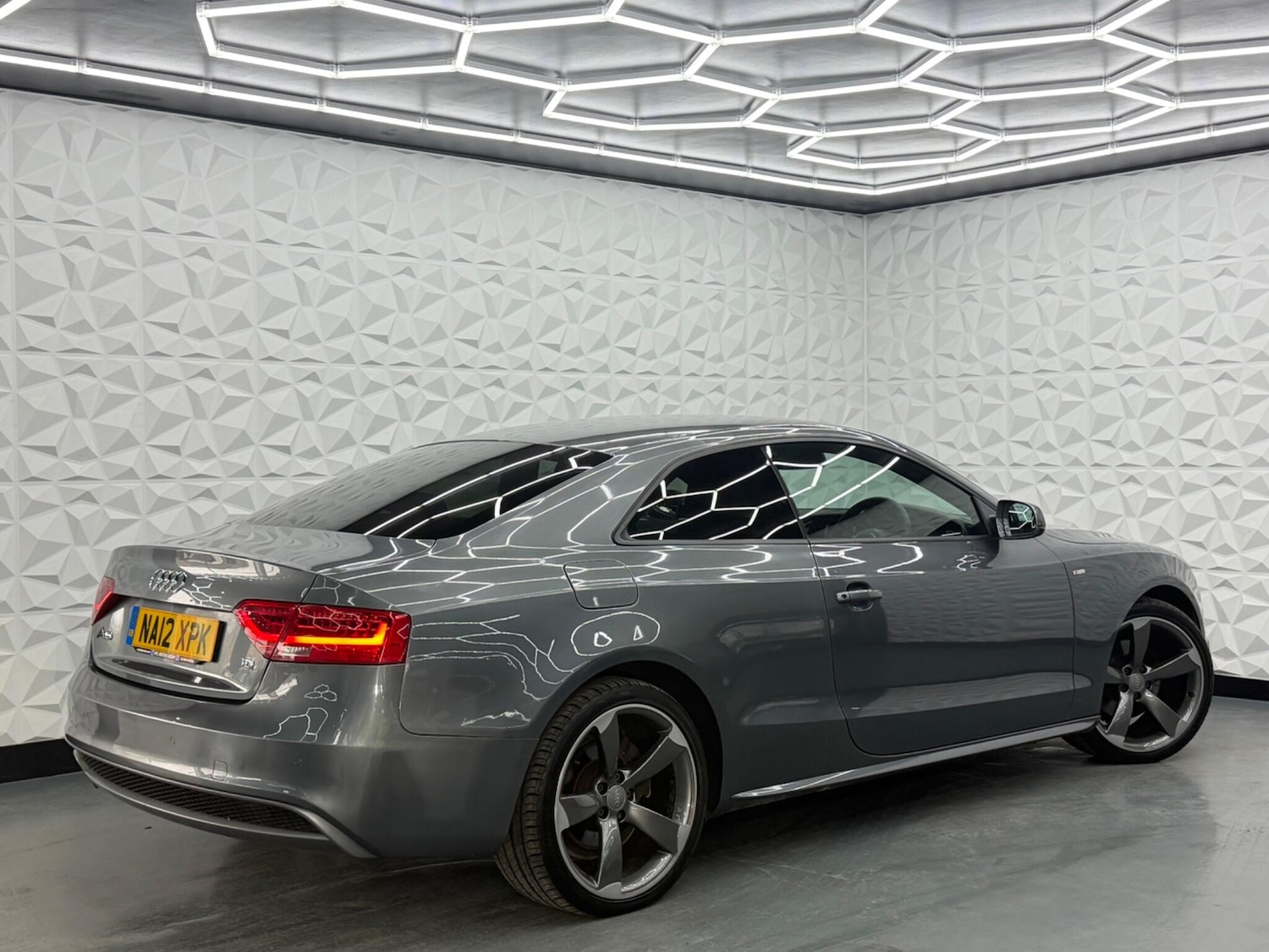 Used Audi A5 2012 for sale - 78018857: Photo 3