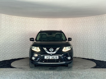 Used Nissan X-Trail 2016 for sale - 79576300: Photo