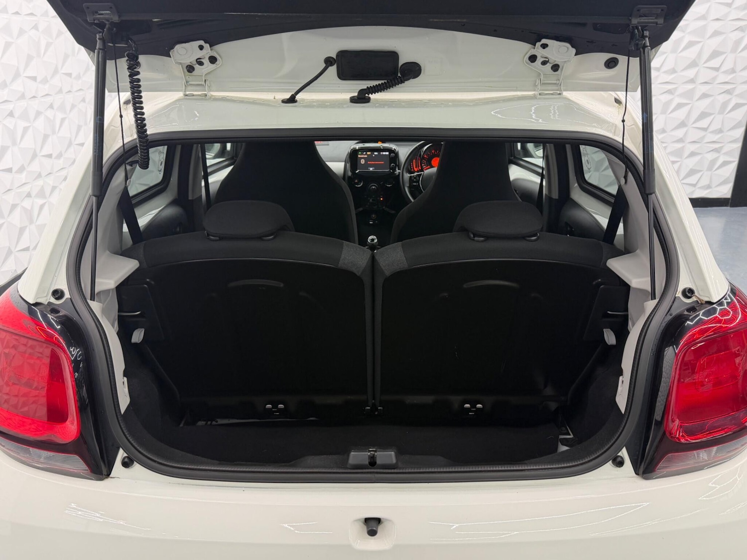 Used Citroen C1 2016 for sale - 77613816: Photo 14