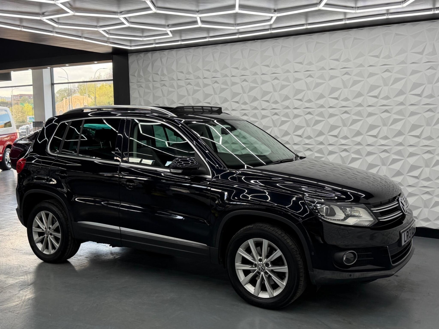 Used Volkswagen Tiguan 2013 for sale - 78204573: Photo 11