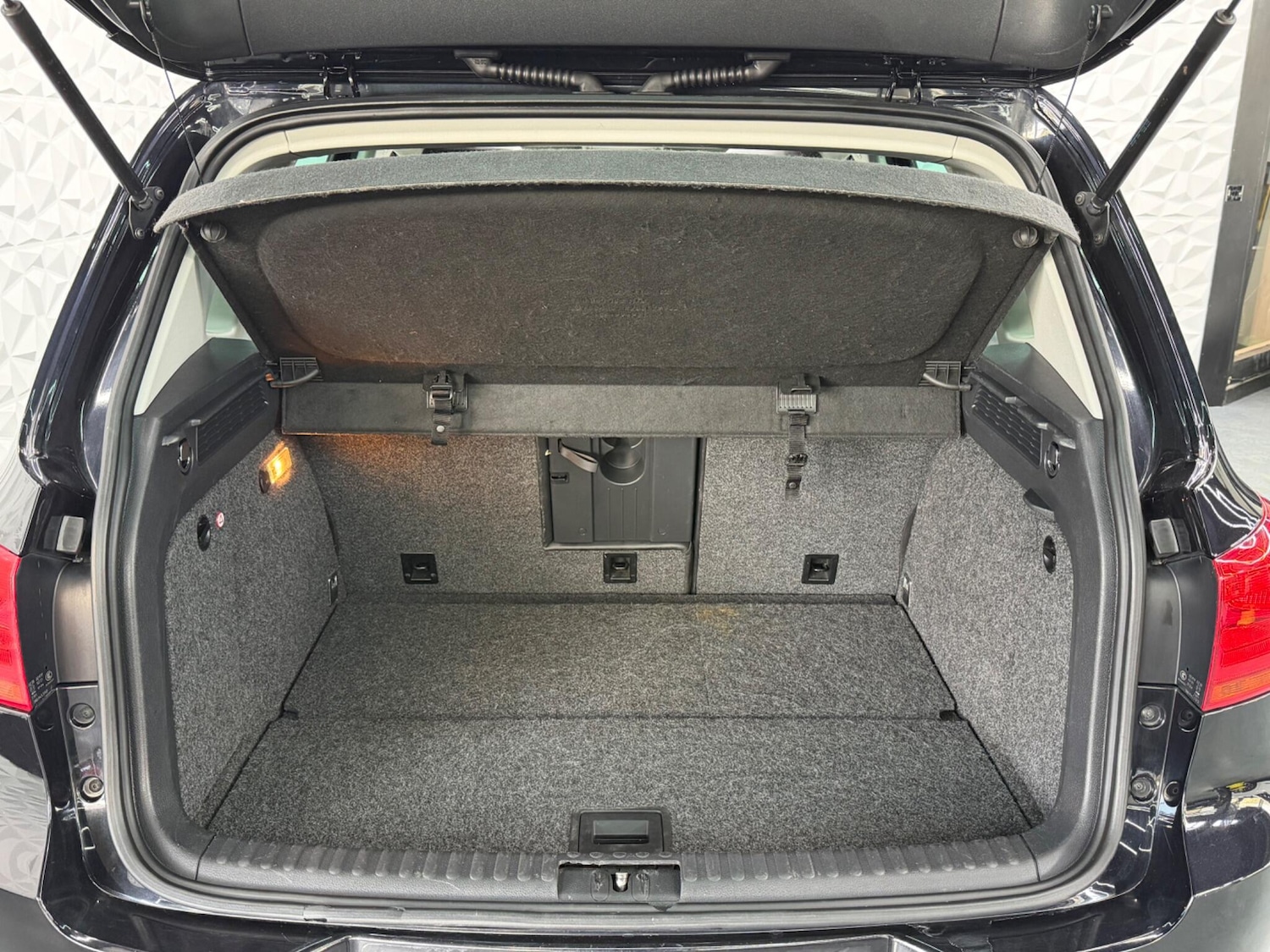 Used Volkswagen Tiguan 2013 for sale - 78204573: Photo 13