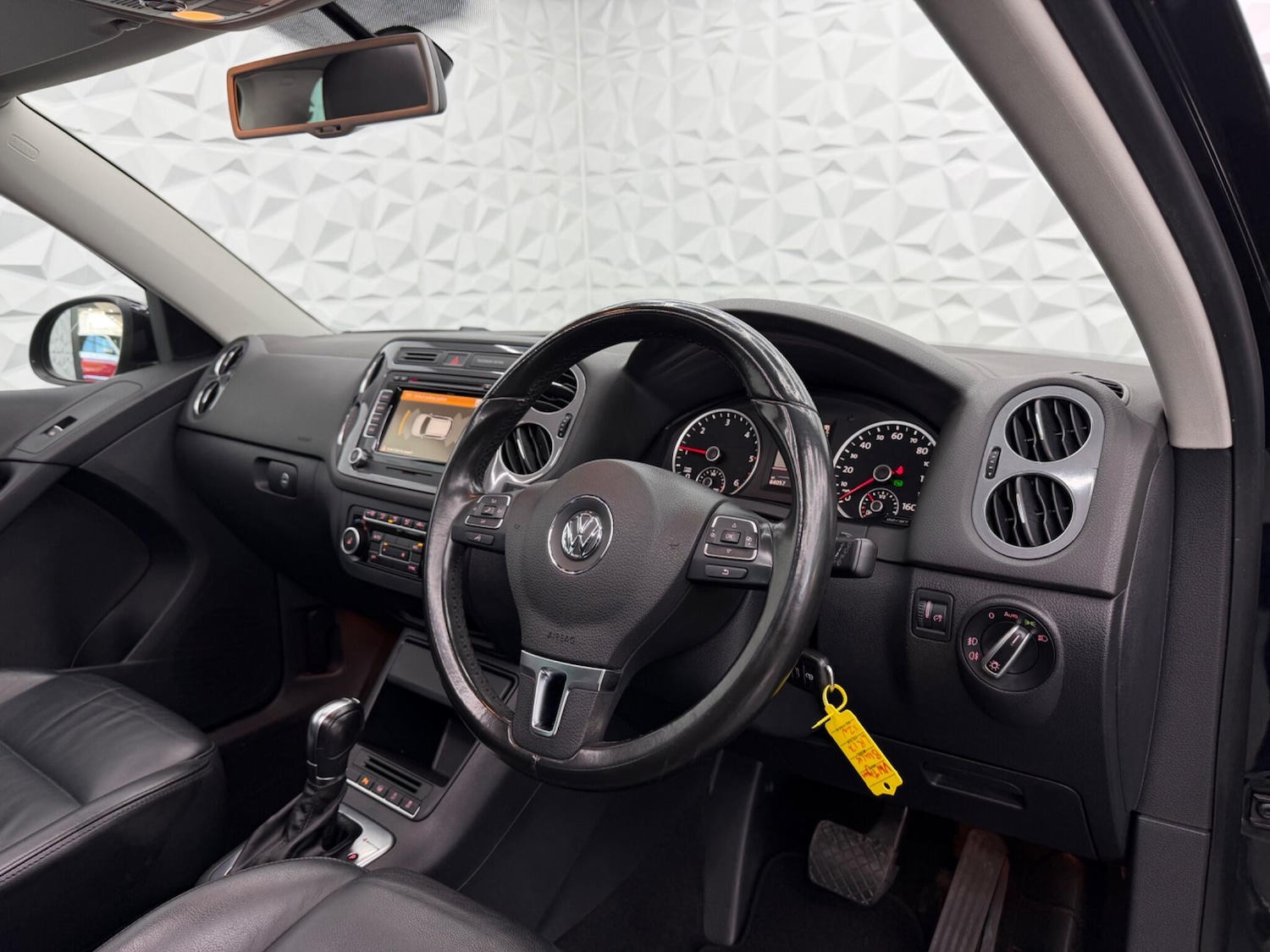 Used Volkswagen Tiguan 2013 for sale - 78204573: Photo 21