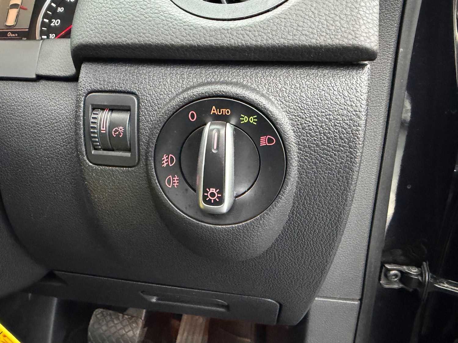 Used Volkswagen Tiguan 2013 for sale - 78204573: Photo 24