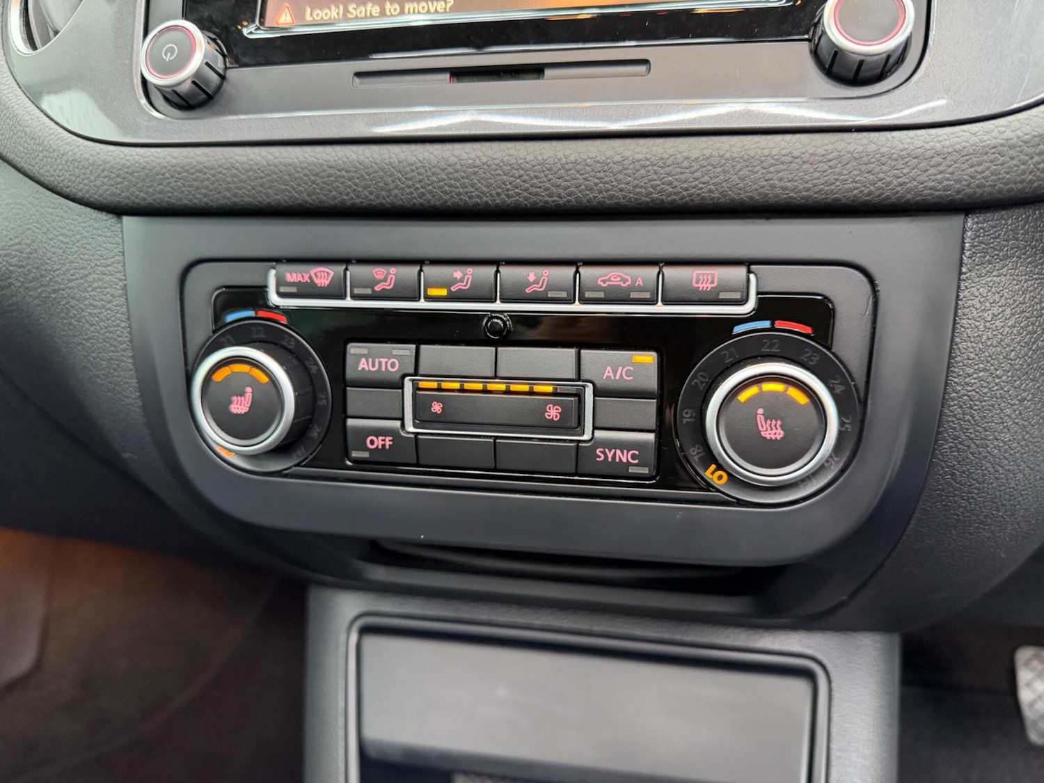 Used Volkswagen Tiguan 2013 for sale - 78204573: Photo 27