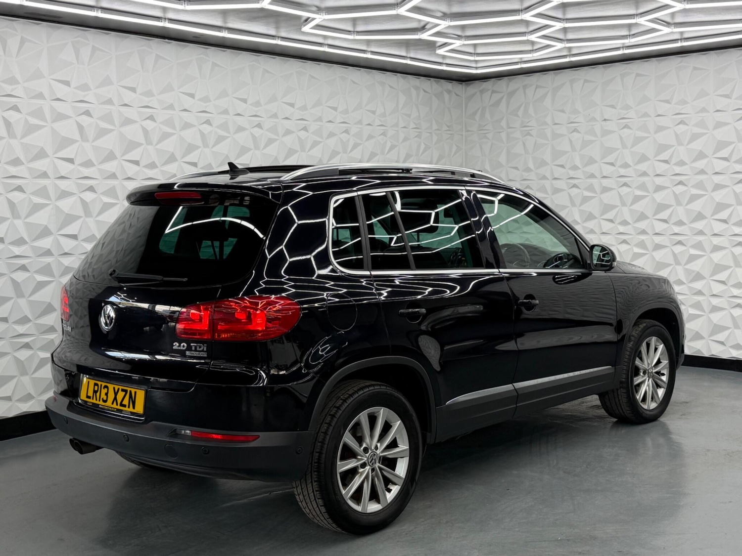 Used Volkswagen Tiguan 2013 for sale - 78204573: Photo 9