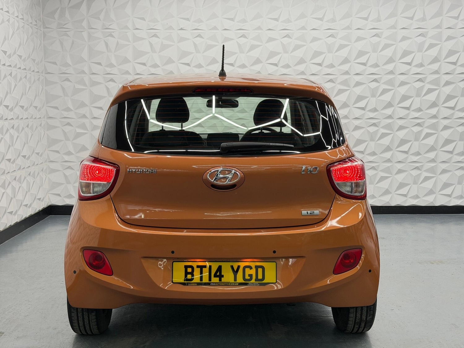 Used Hyundai i10 2014 for sale - 77613818: Photo 9