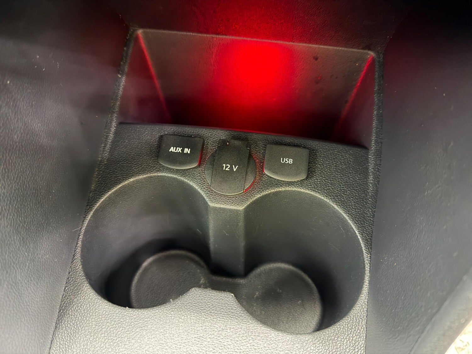 Used Volkswagen Polo 2014 for sale - 77613815: Photo 25