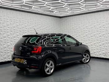 Used Volkswagen Polo 2014 for sale - 77613815: Photo