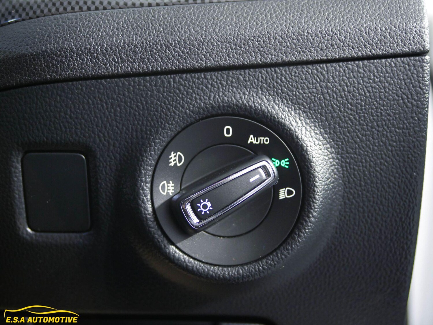 Used Skoda Superb 2016 for sale - 77613836: Photo 17