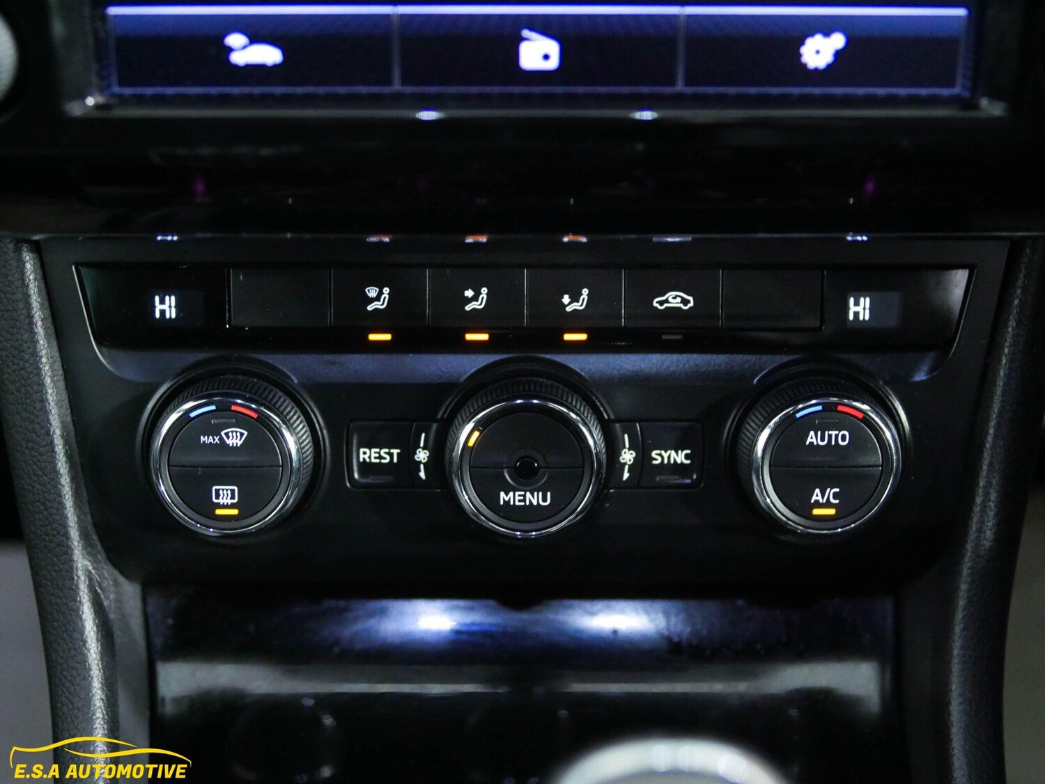 Used Skoda Superb 2016 for sale - 77613836: Photo 24