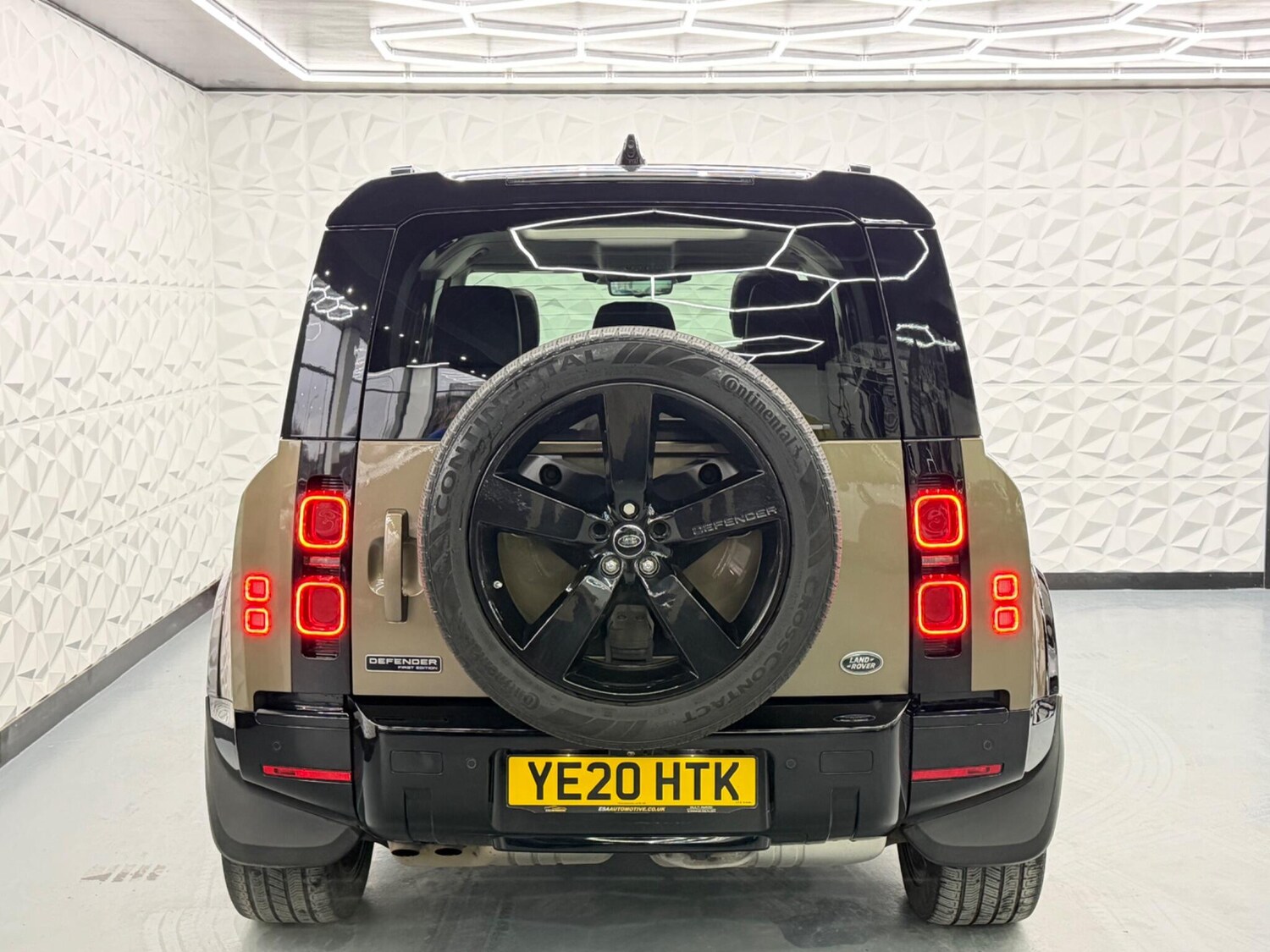 Used Land Rover Defender 2020 for sale - 77613823: Photo 14