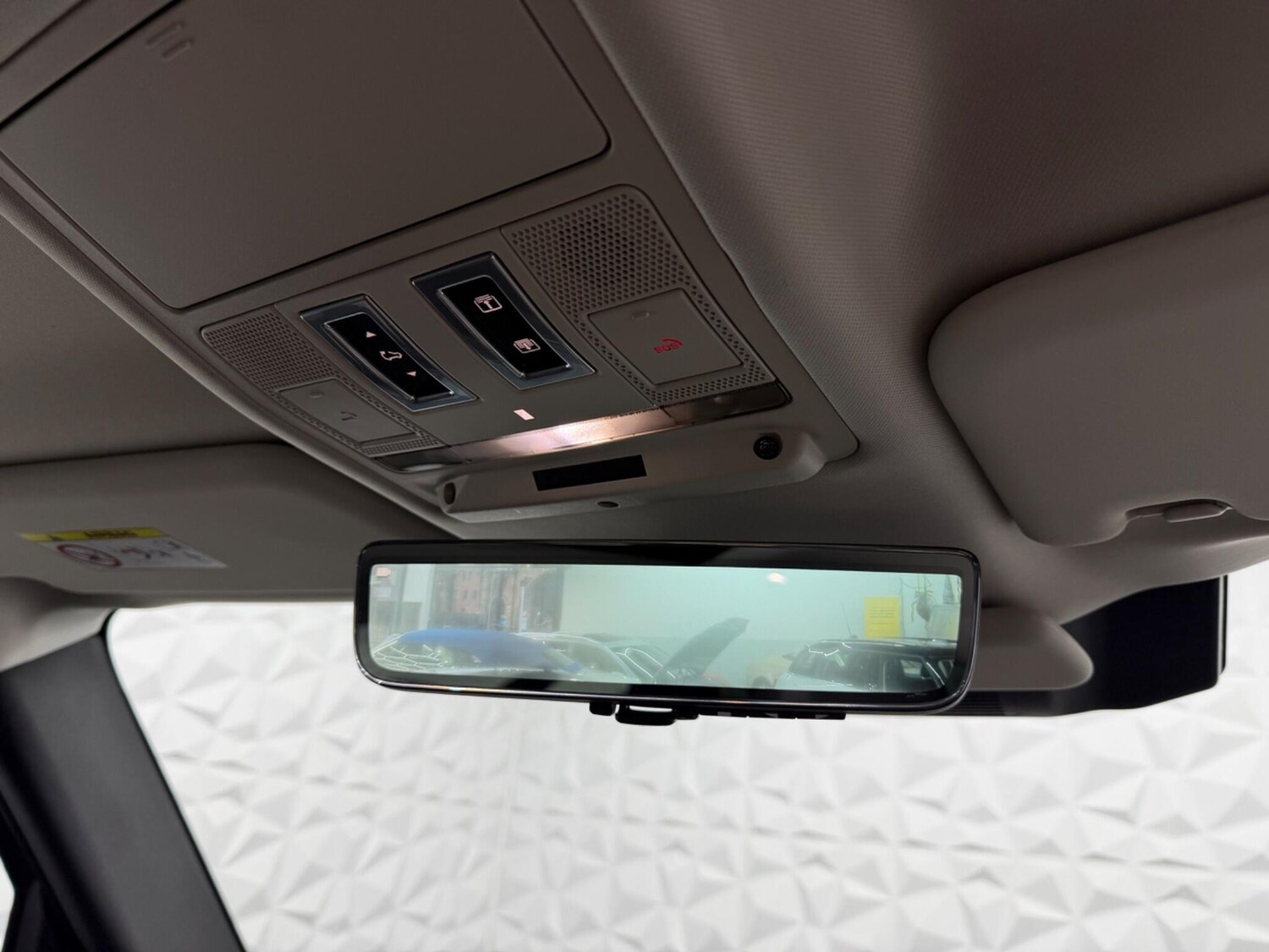 Used Land Rover Defender 2020 for sale - 77613823: Photo 38