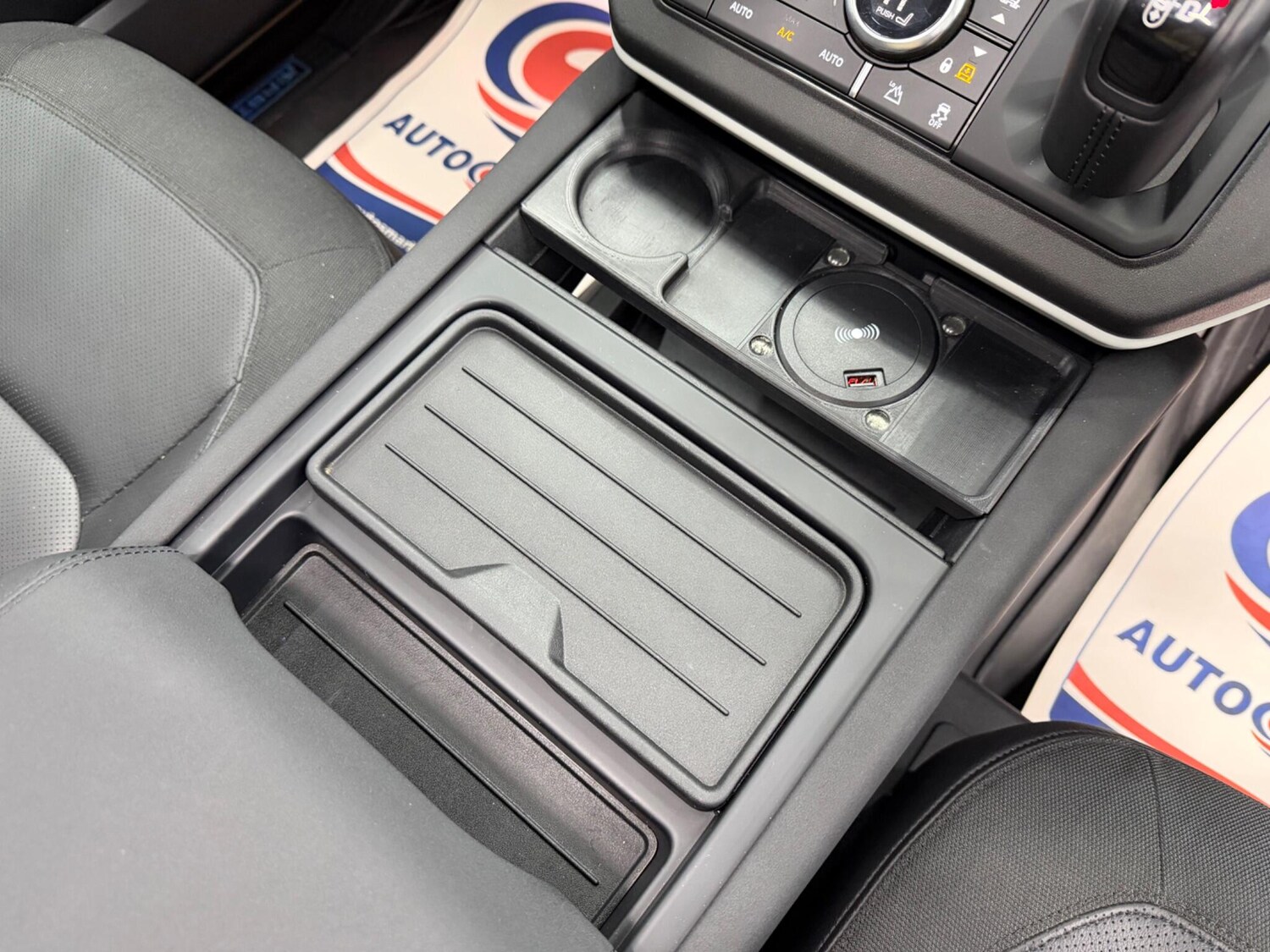 Used Land Rover Defender 2020 for sale - 77613823: Photo 39