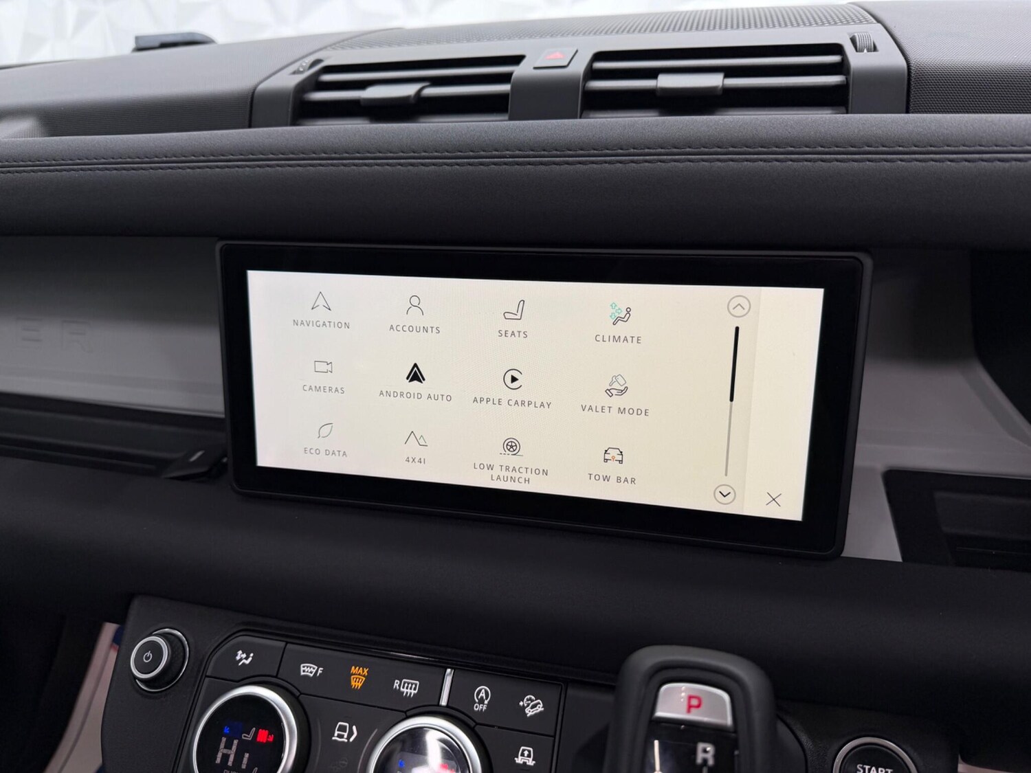 Used Land Rover Defender 2020 for sale - 77613823: Photo 45