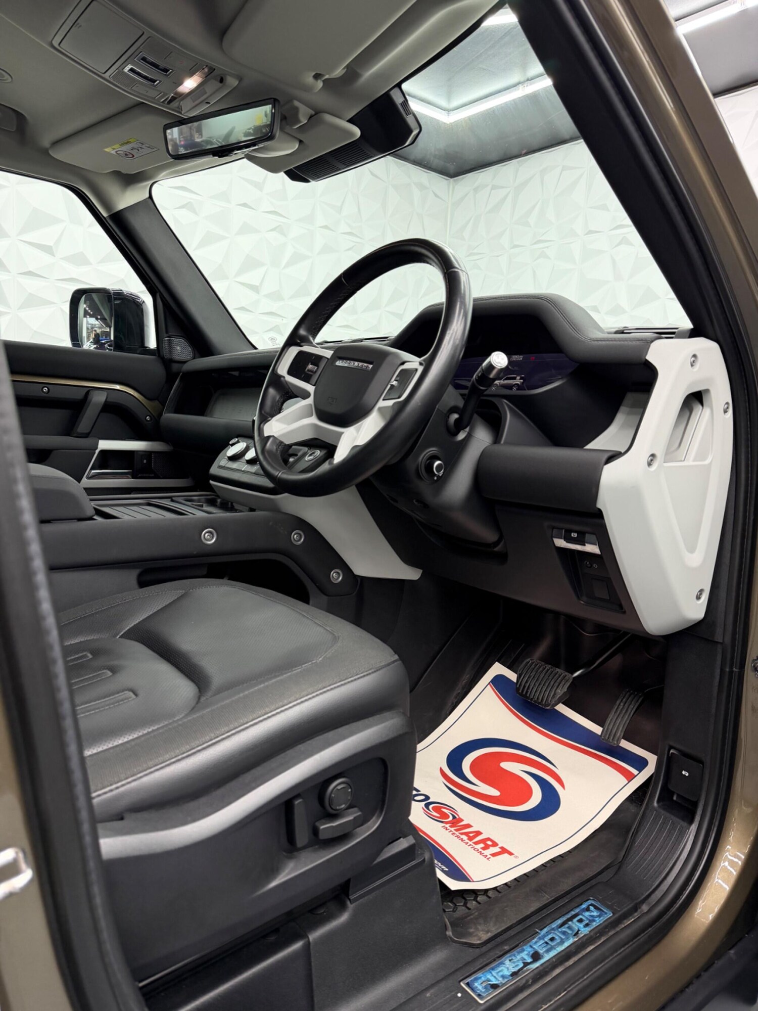 Used Land Rover Defender 2020 for sale - 77613823: Photo 47