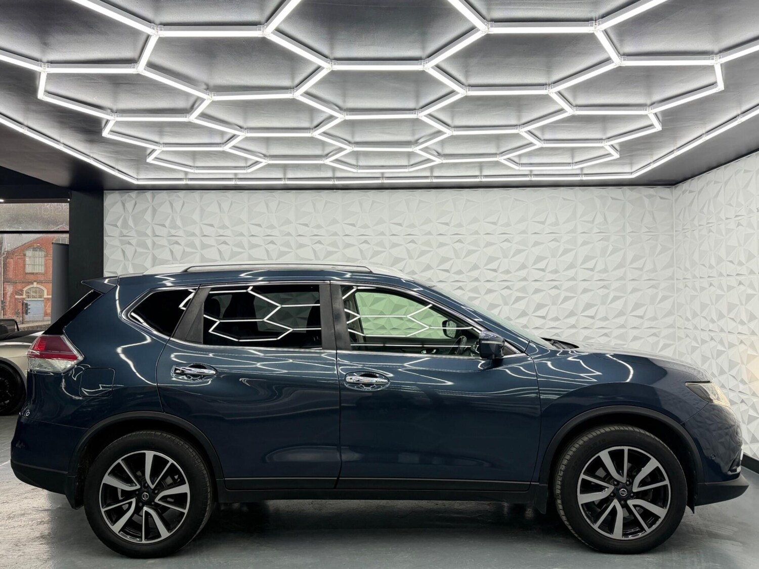 Used Nissan X-Trail 2017 for sale - 77613832: Photo 13