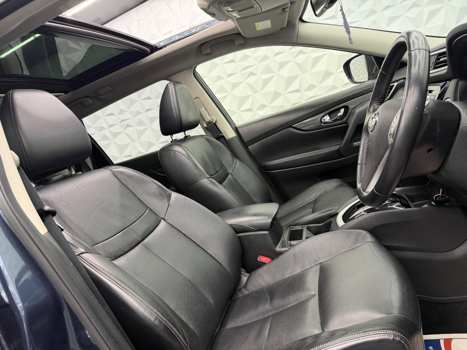 Used Nissan X-Trail 2017 for sale - 77613832: Photo 19